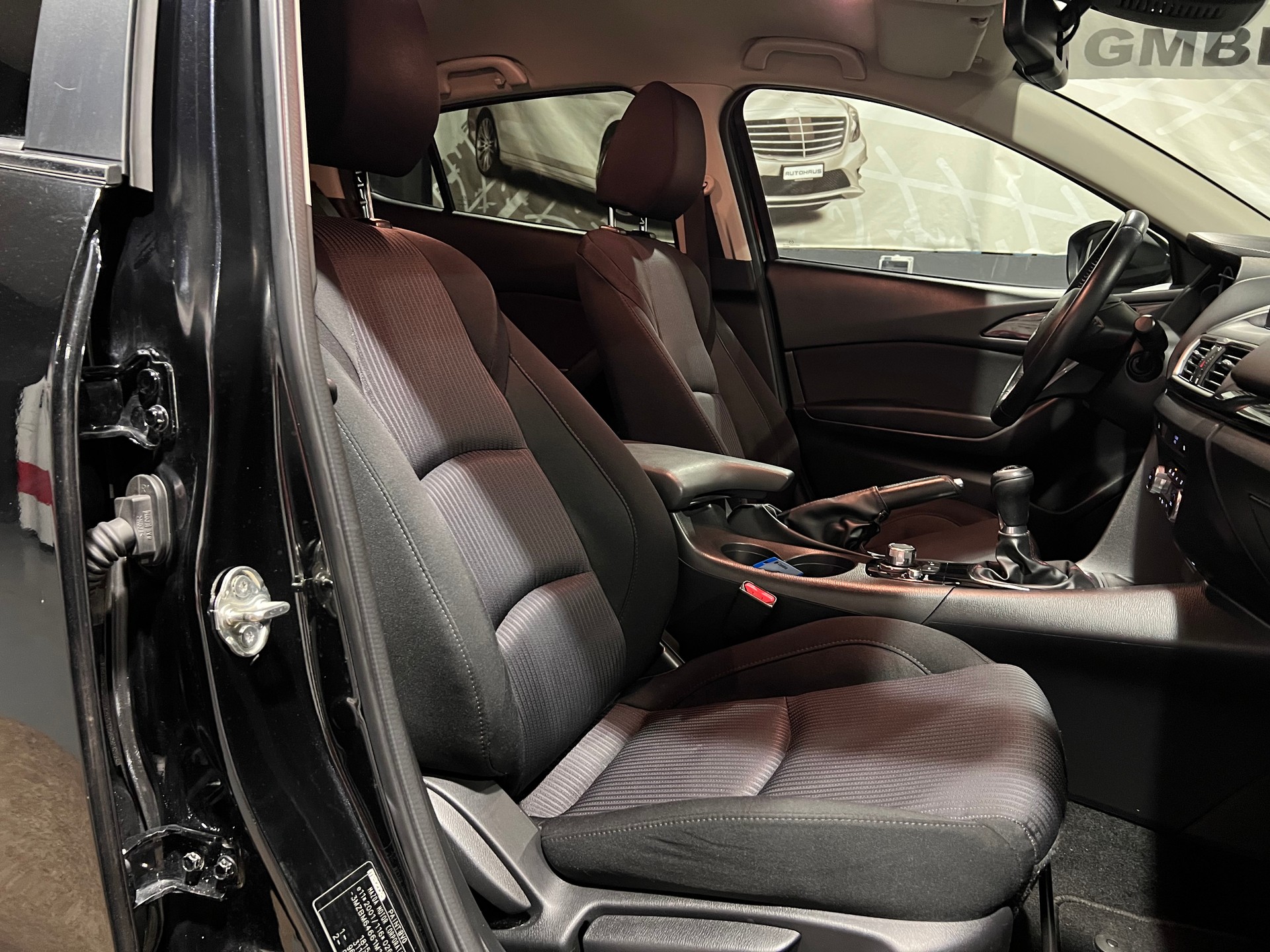 MAZDA 3 SKYACTIV-G 120 Ambition-image-12