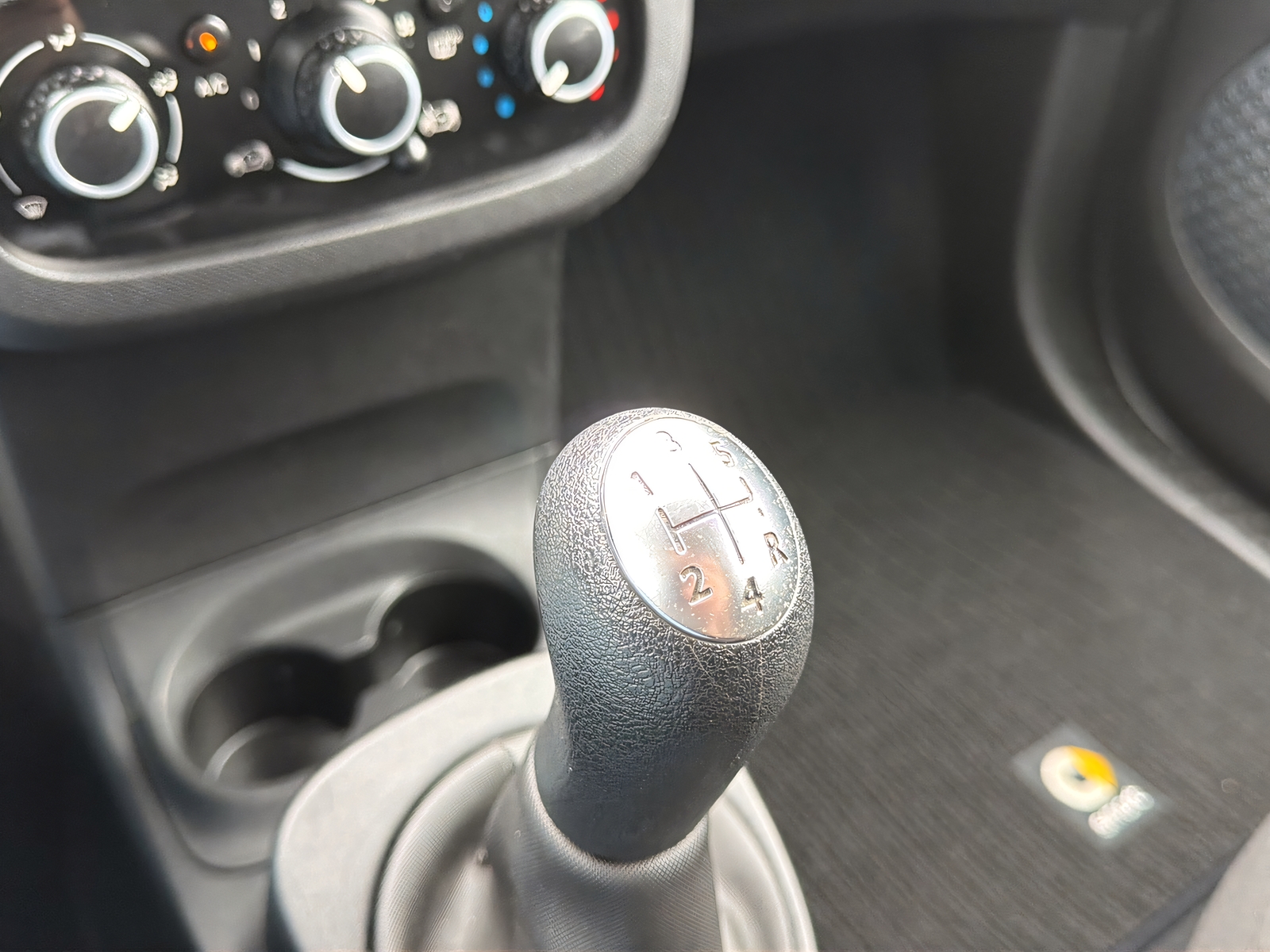 SMART fortwo-image-20