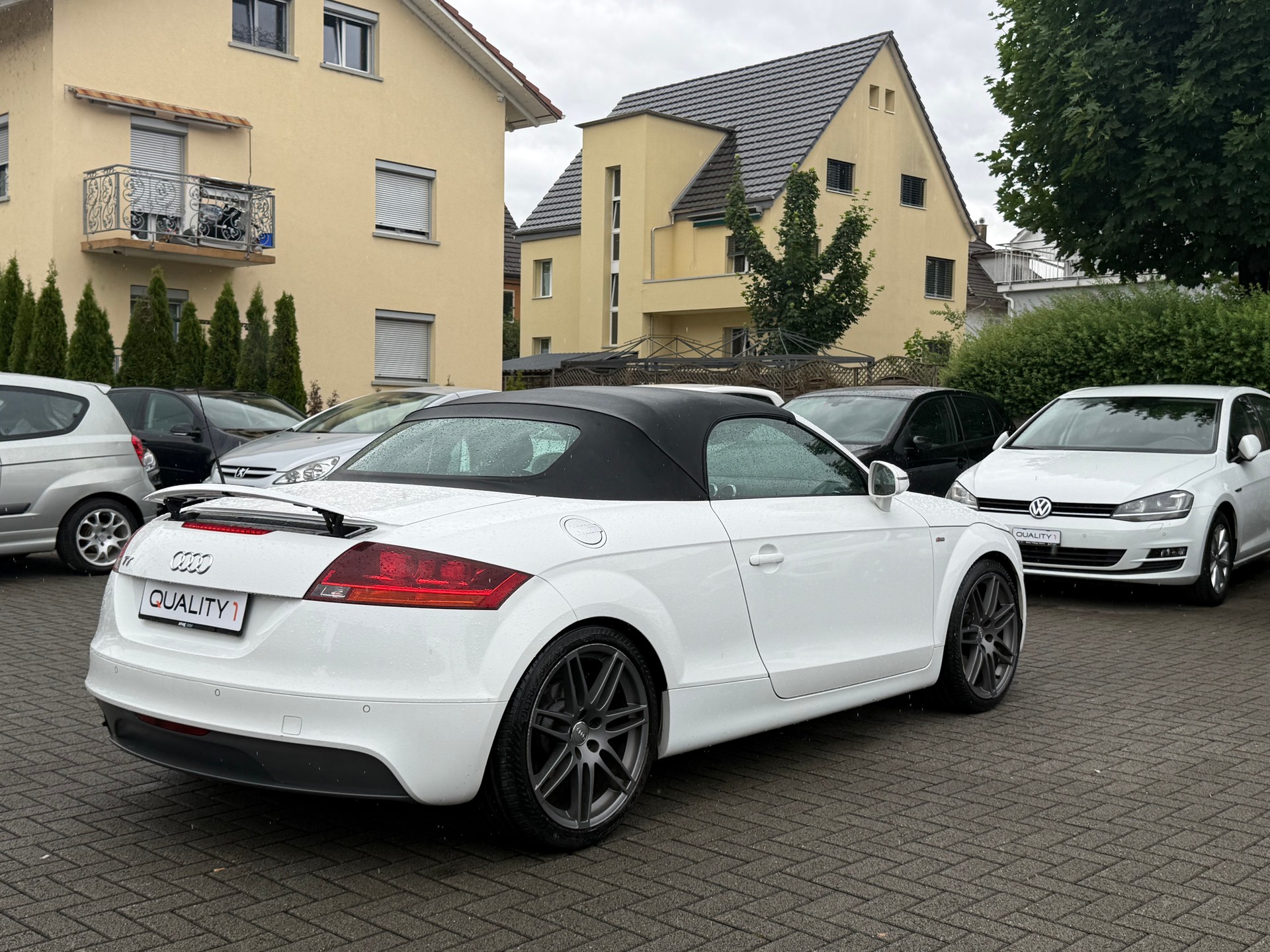 AUDI TT Roadster 2.0 TFSI Style S-Line-image-9