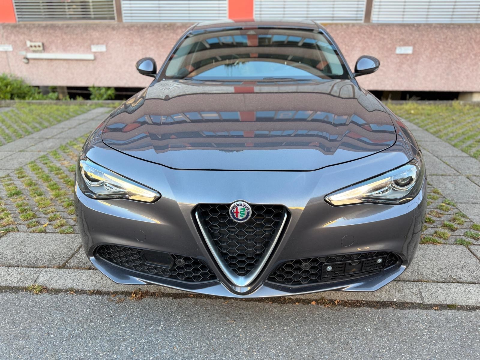 ALFA ROMEO Giulia 2.2 JTDM Super Automatic-image-7
