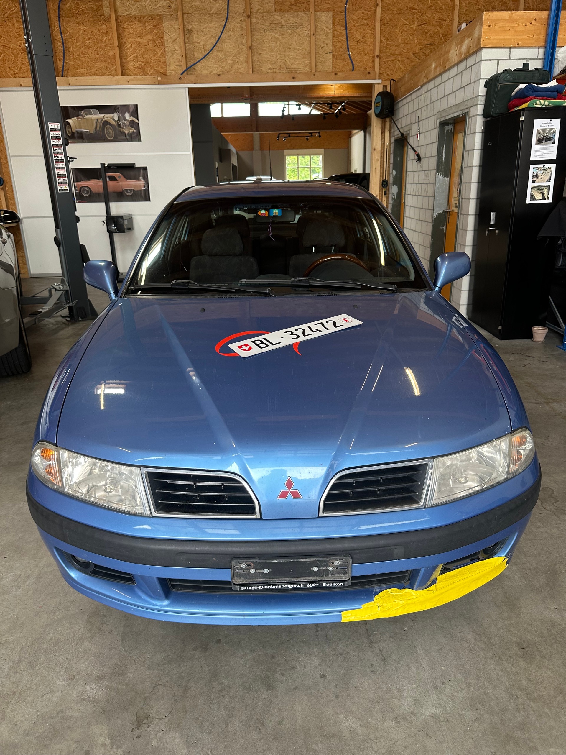 MITSUBISHI Carisma 1.8 GDI Classic mit Klima/Läuft alles soweit!Verkauf Platz