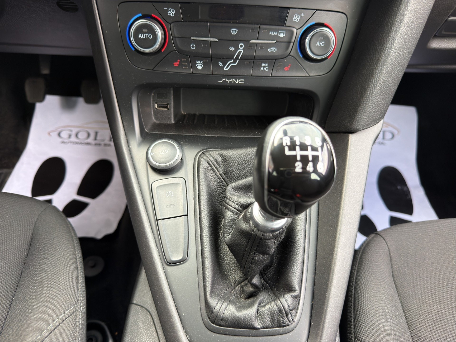 FORD Focus 1.0 SCTi Business-image-5