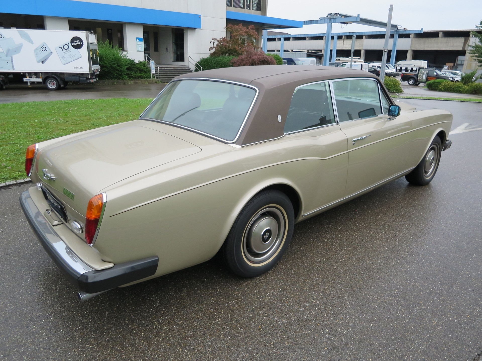 ROLLS-ROYCE Corniche-image-5