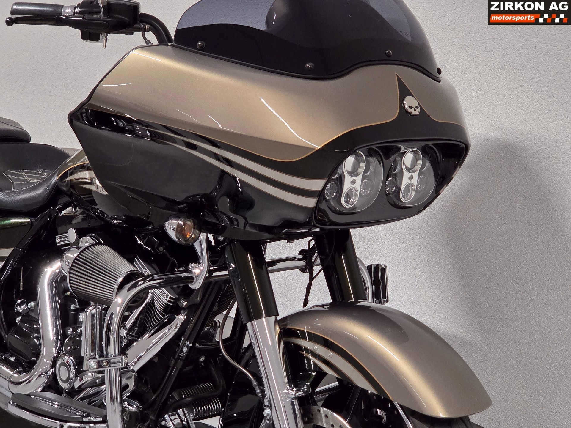 HARLEY-DAVIDSON FLTRXSE Road Glide Custom ABS CVO-image-3