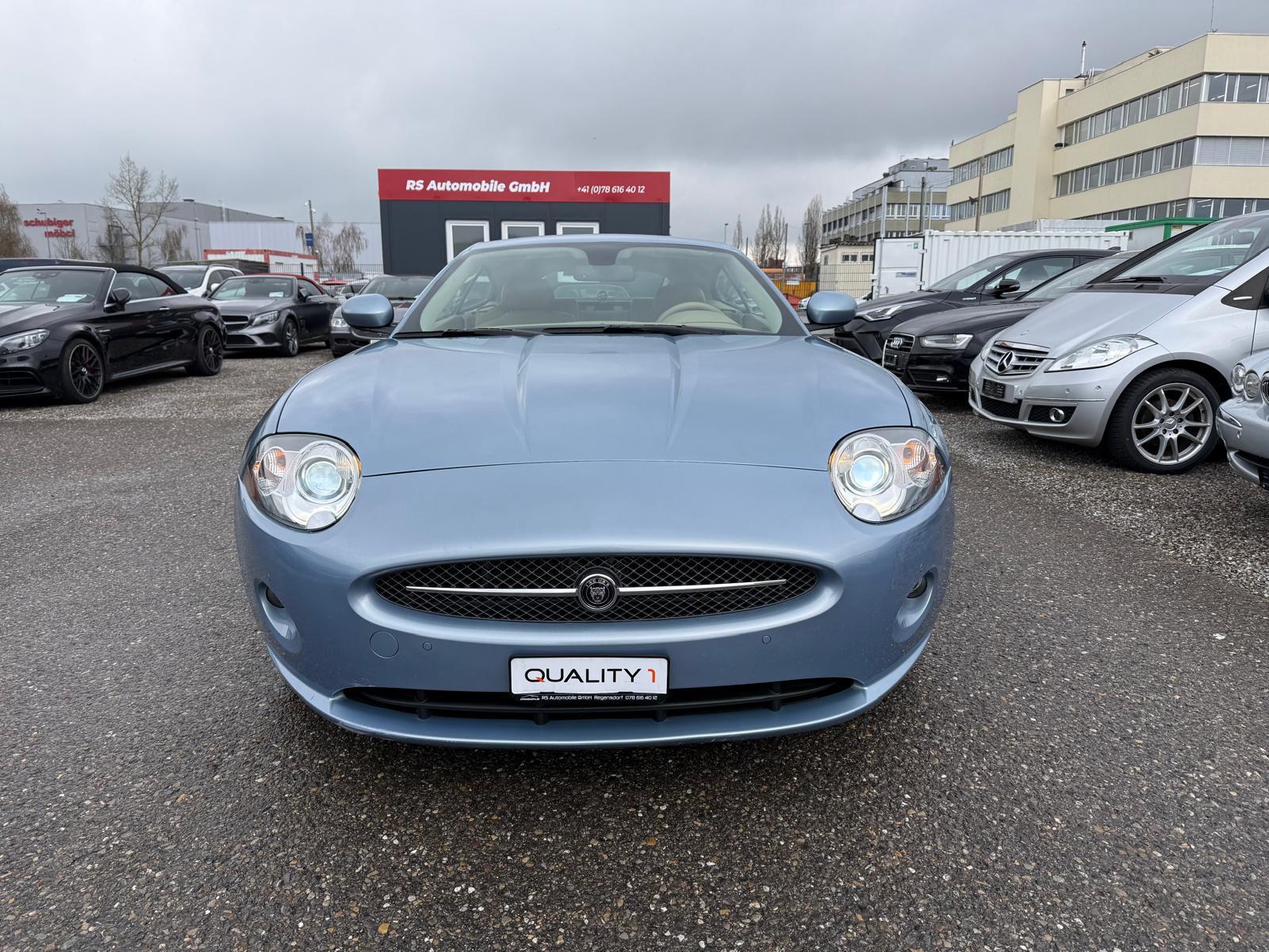 JAGUAR XK Coupé 4.2 V8-showroom-element-2