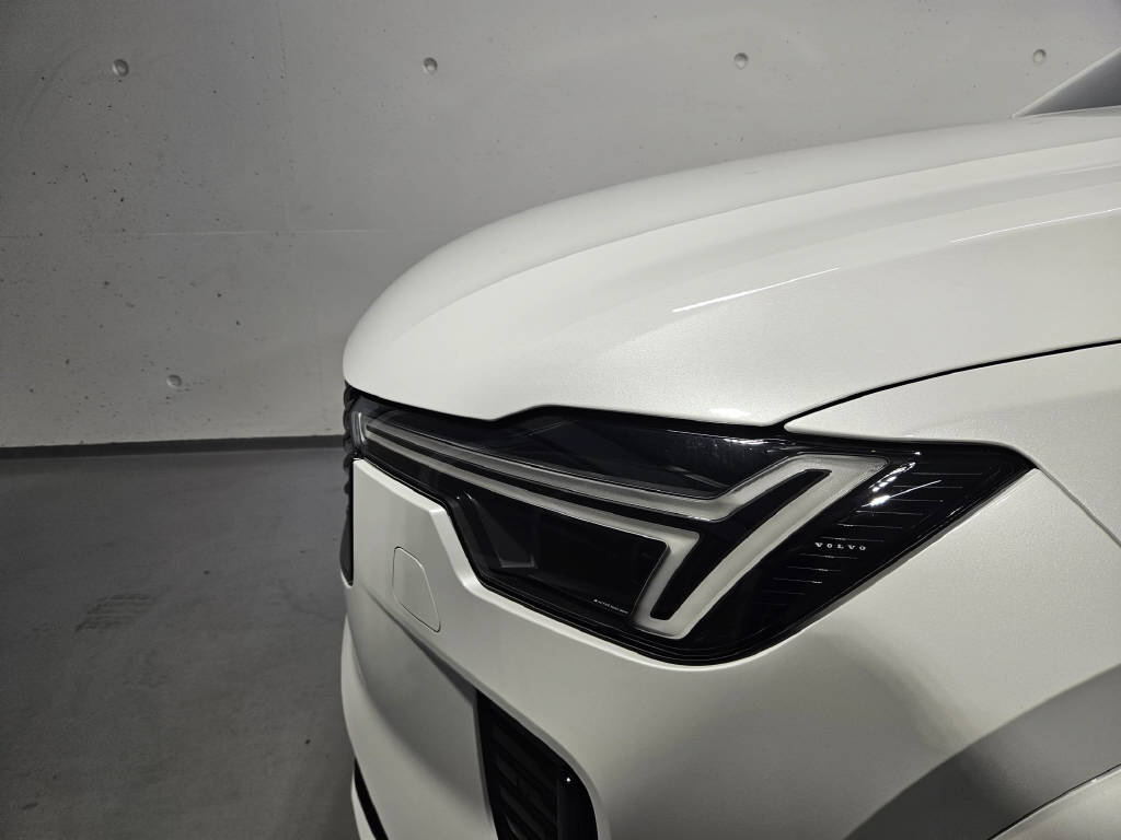 VOLVO XC90 2.0 T8 TE Ultra Dark eAWD-image-14