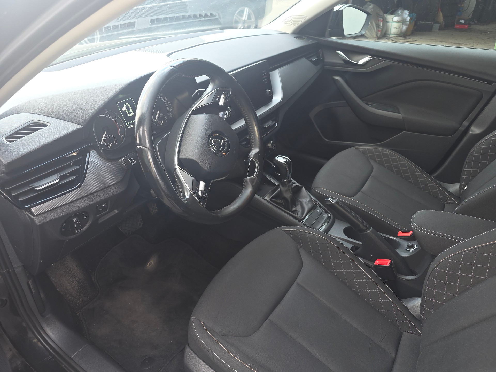 SKODA Scala 1.0 TSI Ambition DSG-image-7