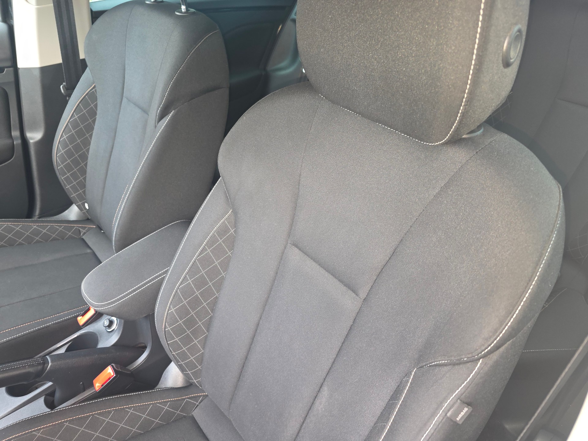 SKODA Scala 1.0 TSI Ambition DSG-image-8