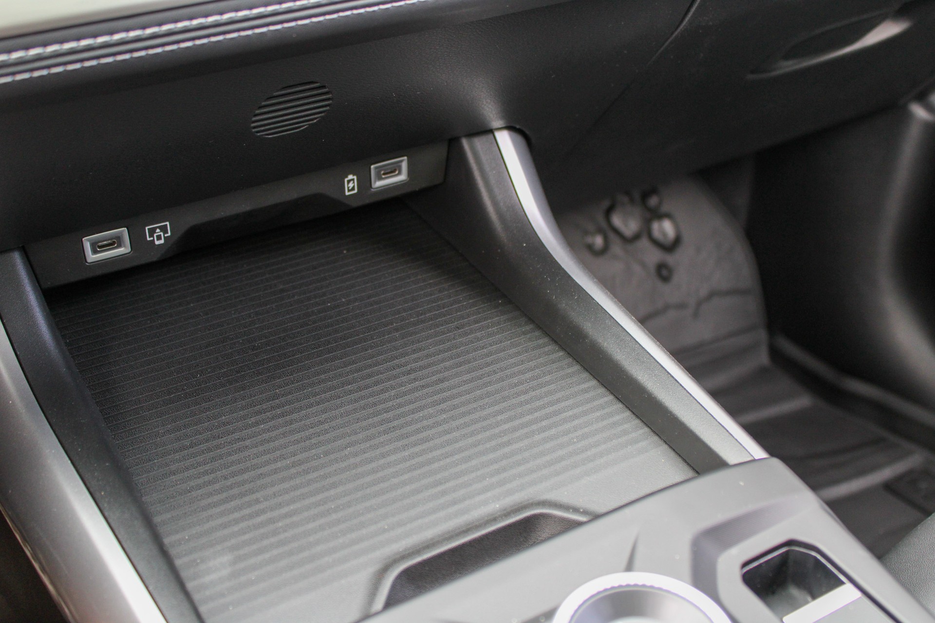 JEEP Compass 1.6 T PHEV Summit-image-19