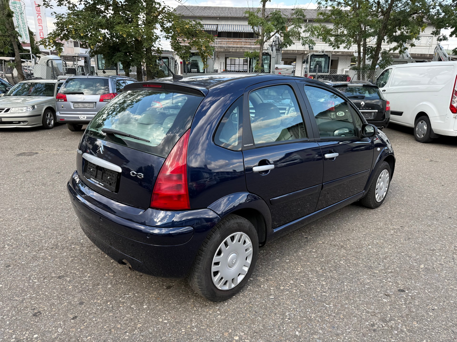 CITROEN C3 1.4i Exclusive-showroom-element-2