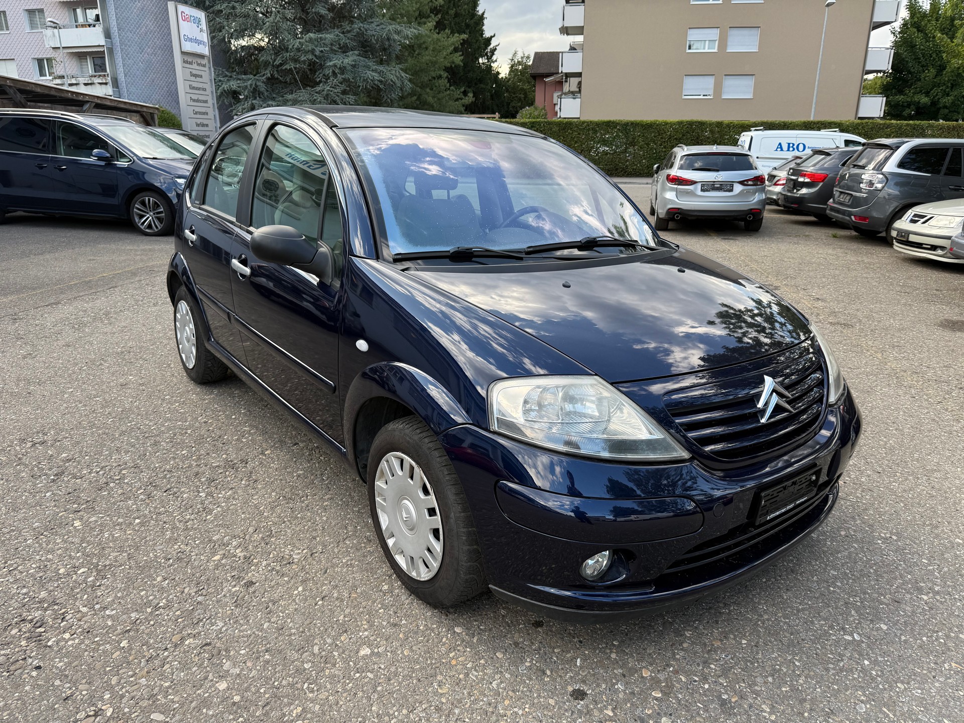 CITROEN C3 1.4i Exclusive-showroom-element-1