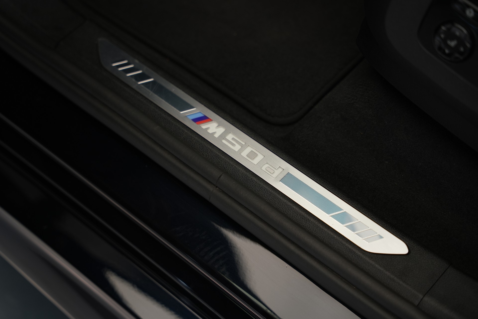 BMW X5 xDrive M50d Steptronic *CH-Fahrzeug* *Pano* *HuD* *Laser*-image-18