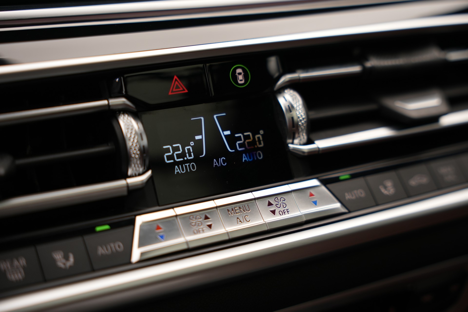 BMW X5 xDrive M50d Steptronic *CH-Fahrzeug* *Pano* *HuD* *Laser*-image-37