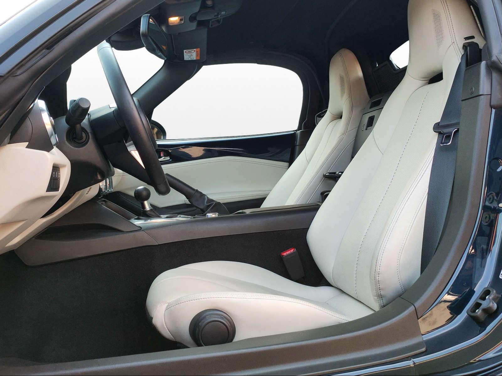 MAZDA MX-5 2.0 Million Stars-image-9