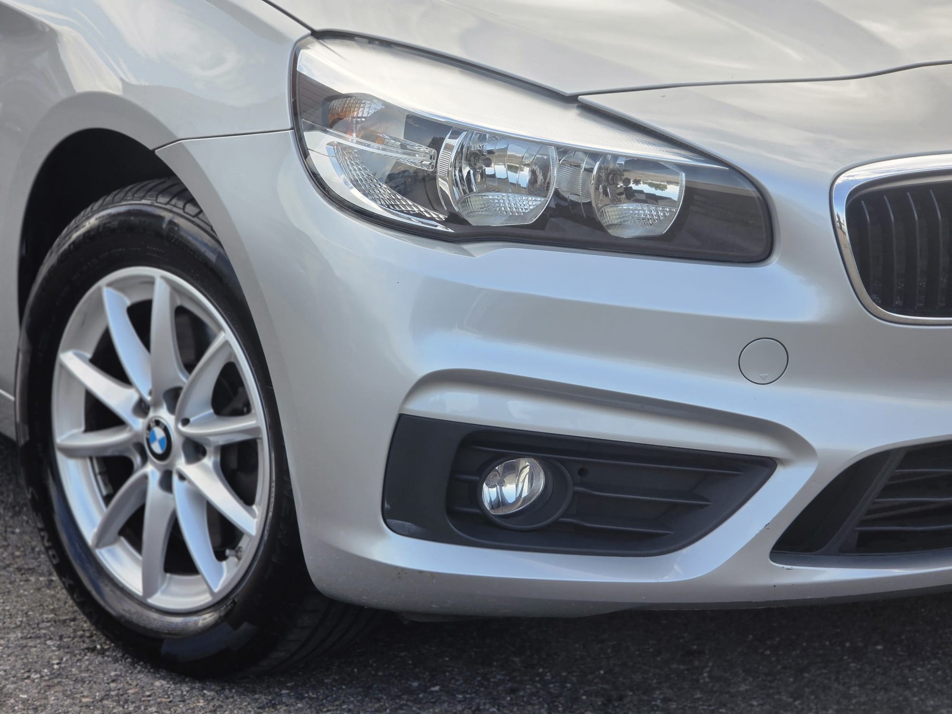 BMW 220d xDrive Active Tourer Steptronic * CH-Fahrzeug * Frisch ab MFK *-showroom-element-3