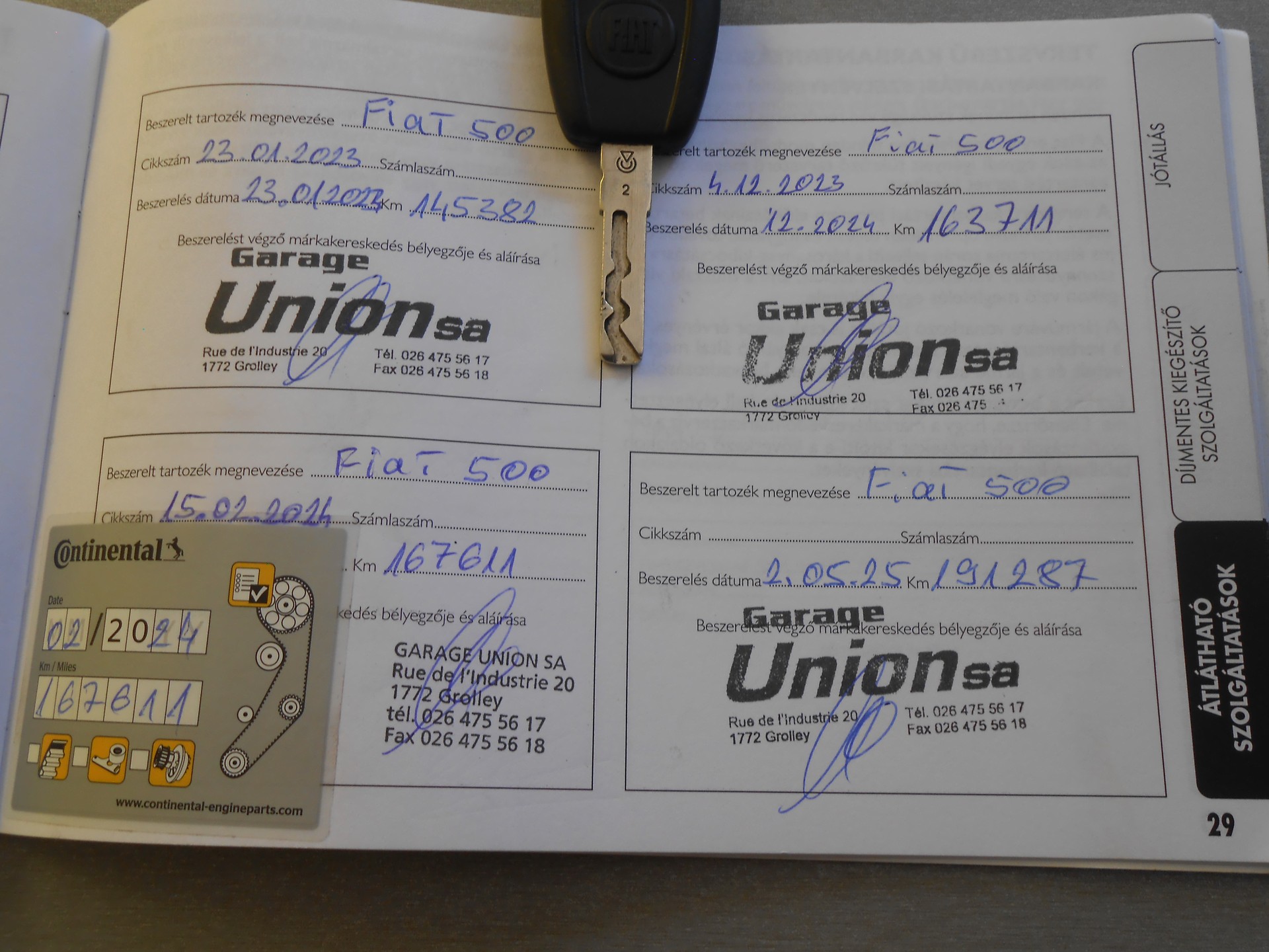 FIAT 500 1.2 Lounge-image-9