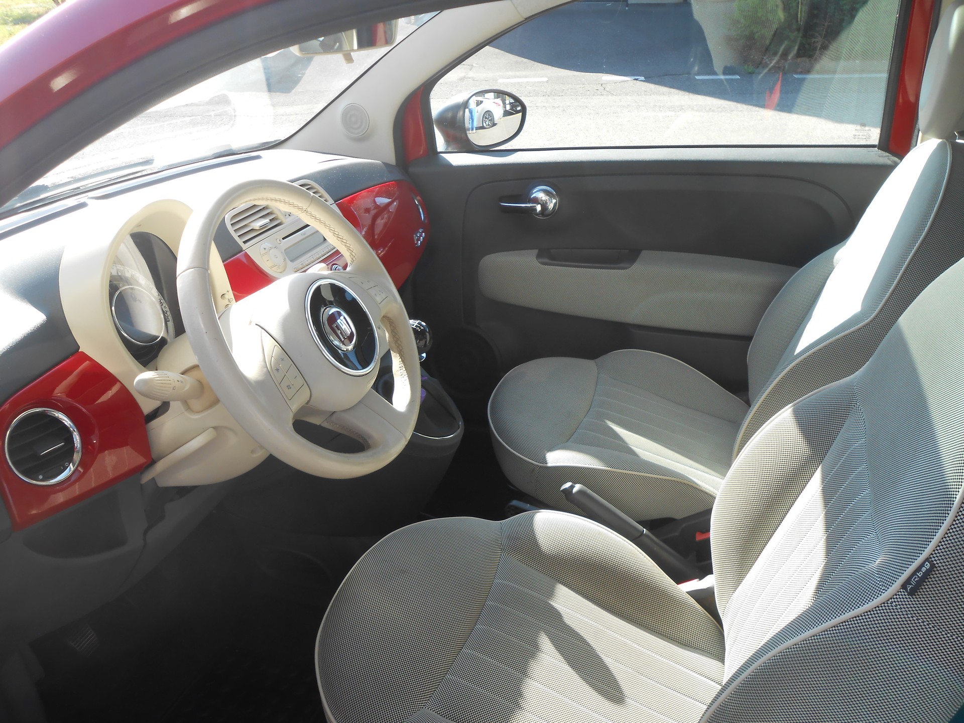 FIAT 500 1.2 Lounge-image-7