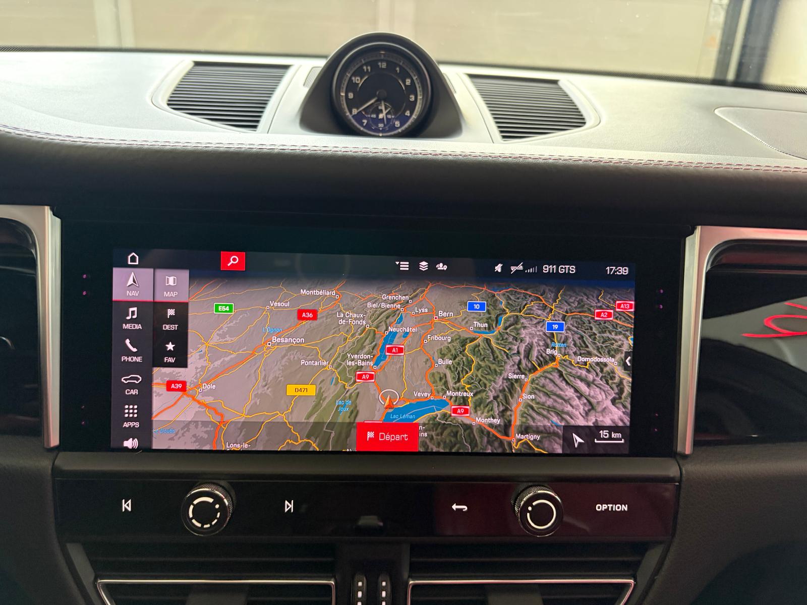 PORSCHE Macan S PDK-image-21