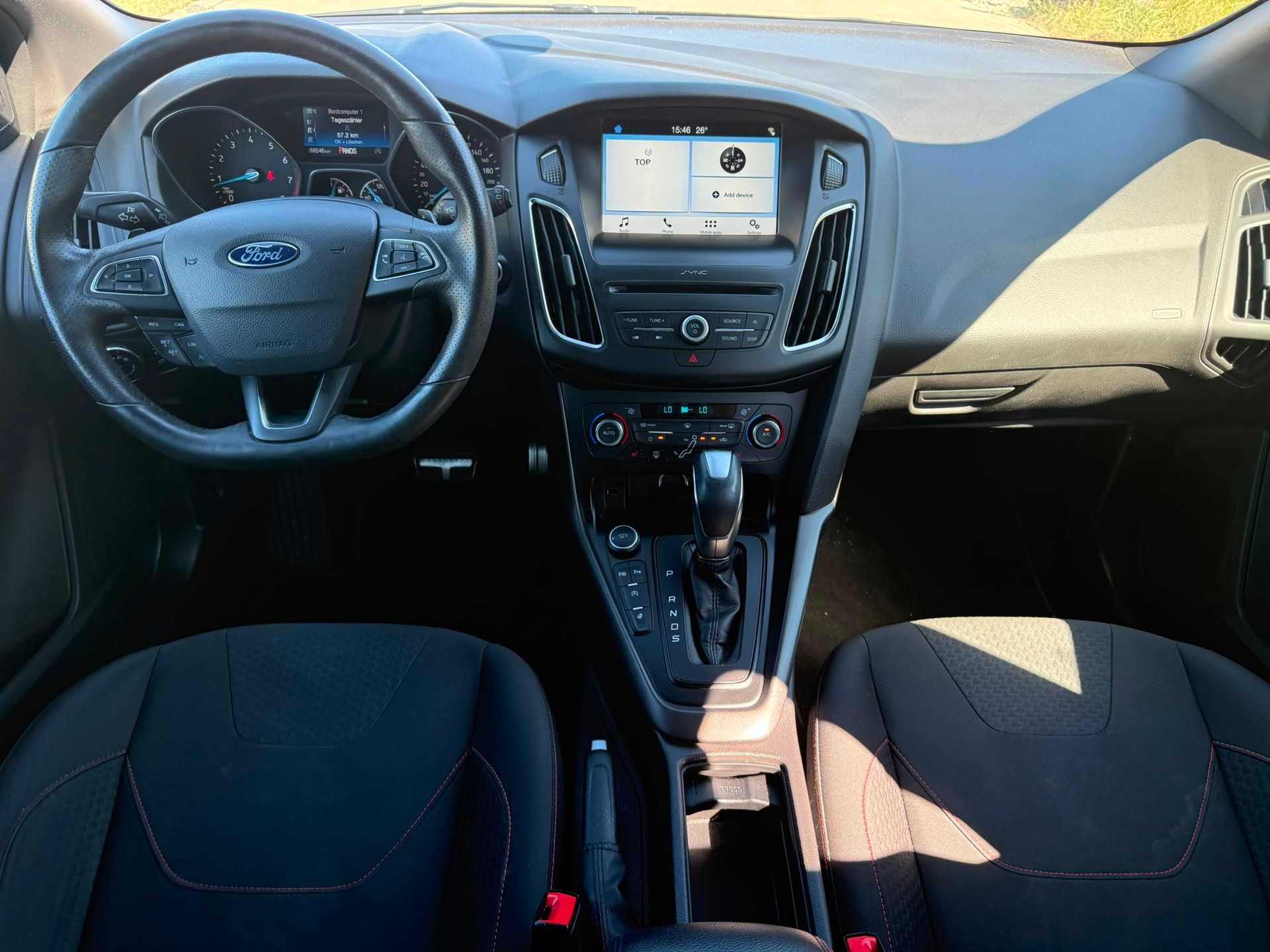 FORD Focus 1.5 SCTi ST Line Automatic-image-10