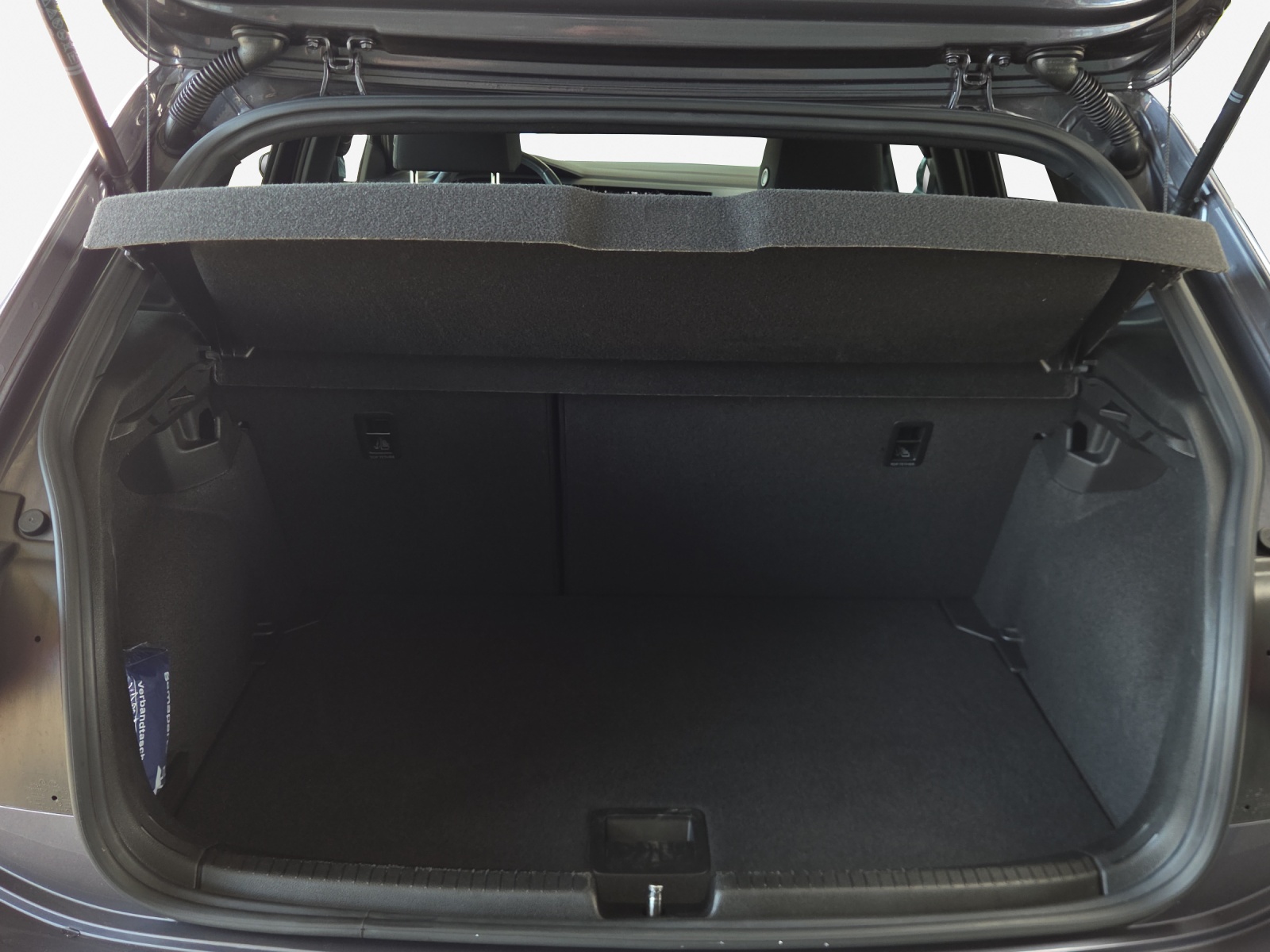 VW Polo 1.0 TSI R-Line DSG-image-12