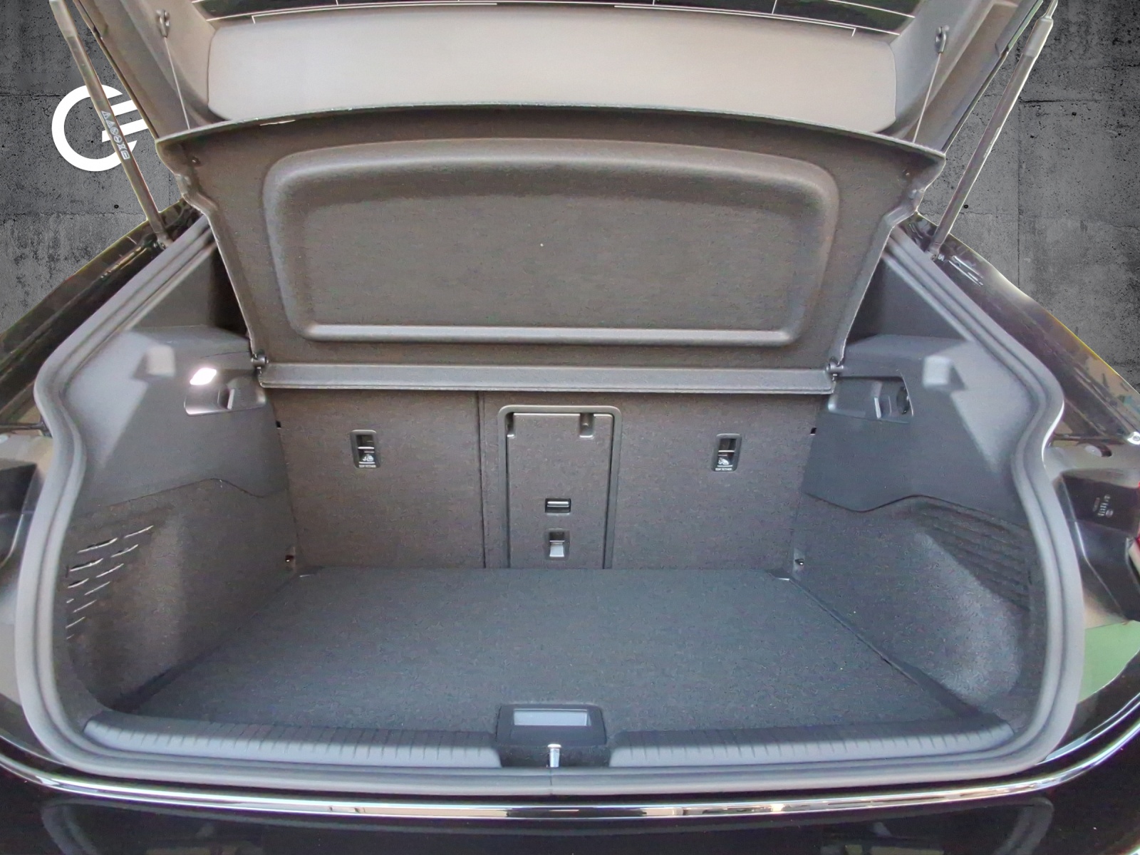 VW ID.3 Neo 58 kWh 190 PS Life-image-11