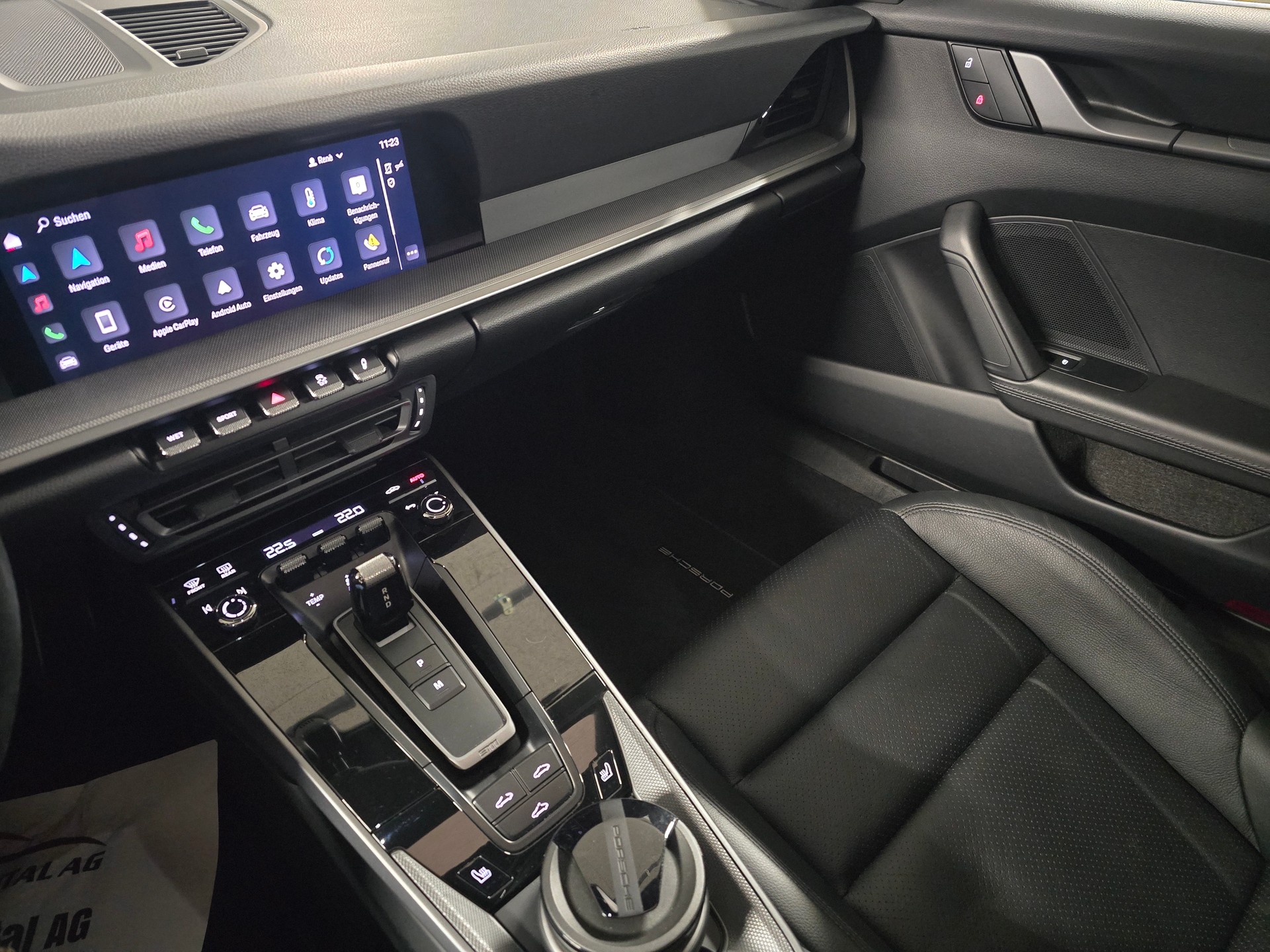 PORSCHE 911 Carrera PDK-image-11