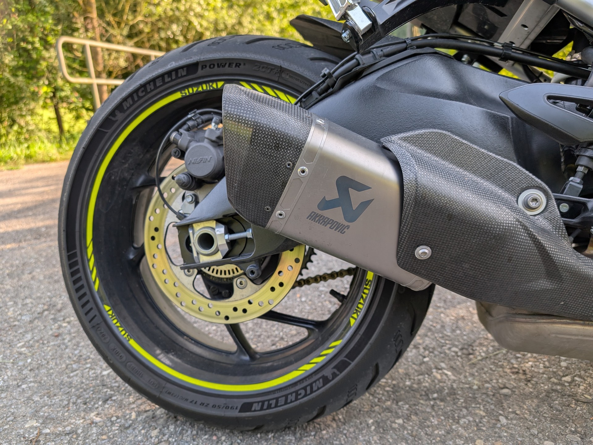 SUZUKI GSX-S 1000-image-5