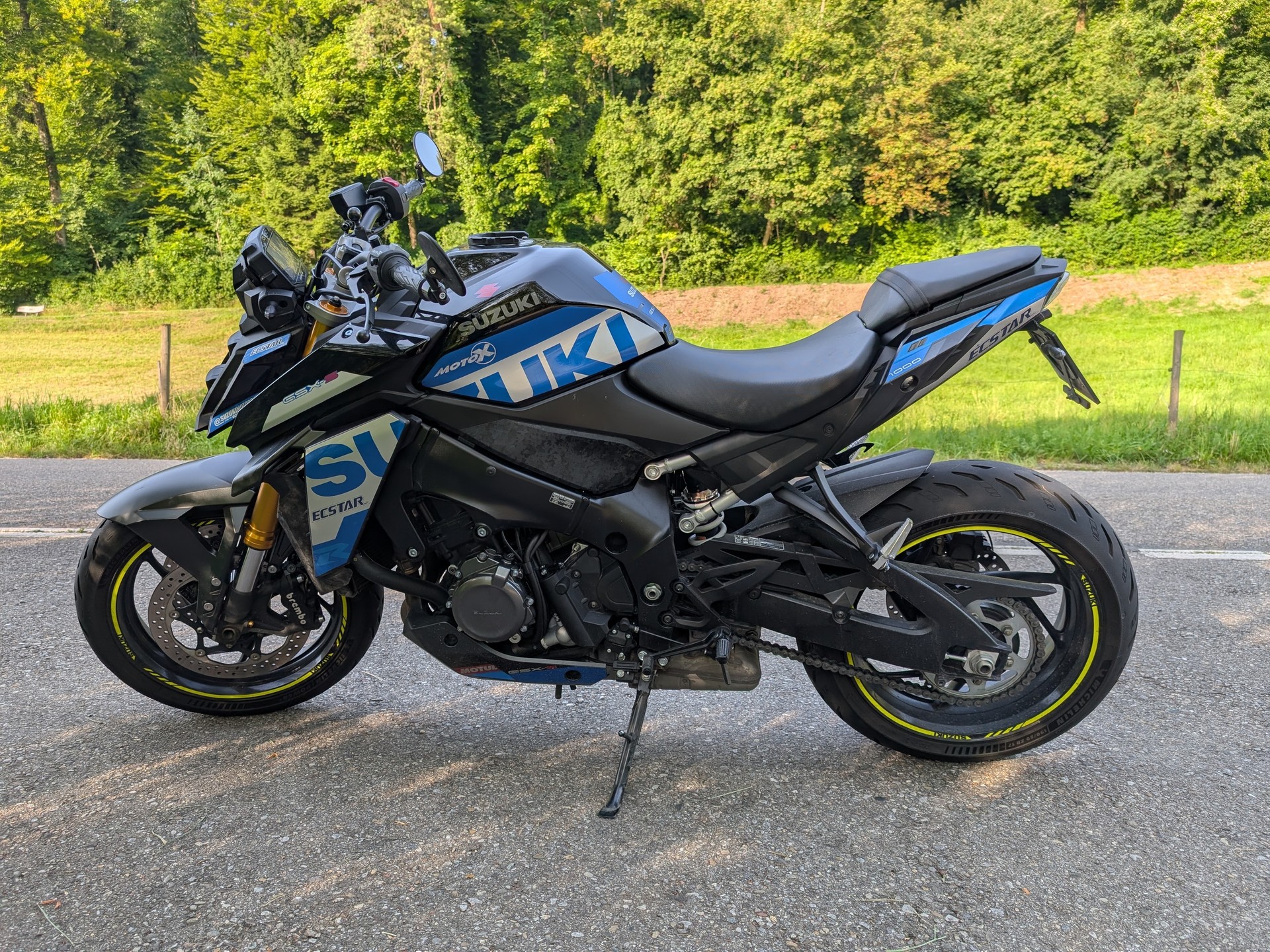 SUZUKI GSX-S 1000-image-6