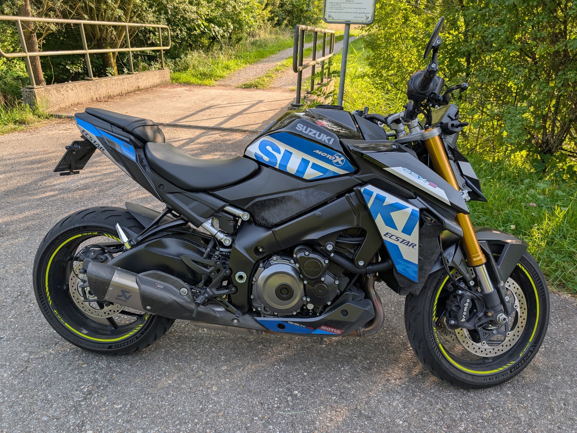 SUZUKI GSX-S 1000-image-0