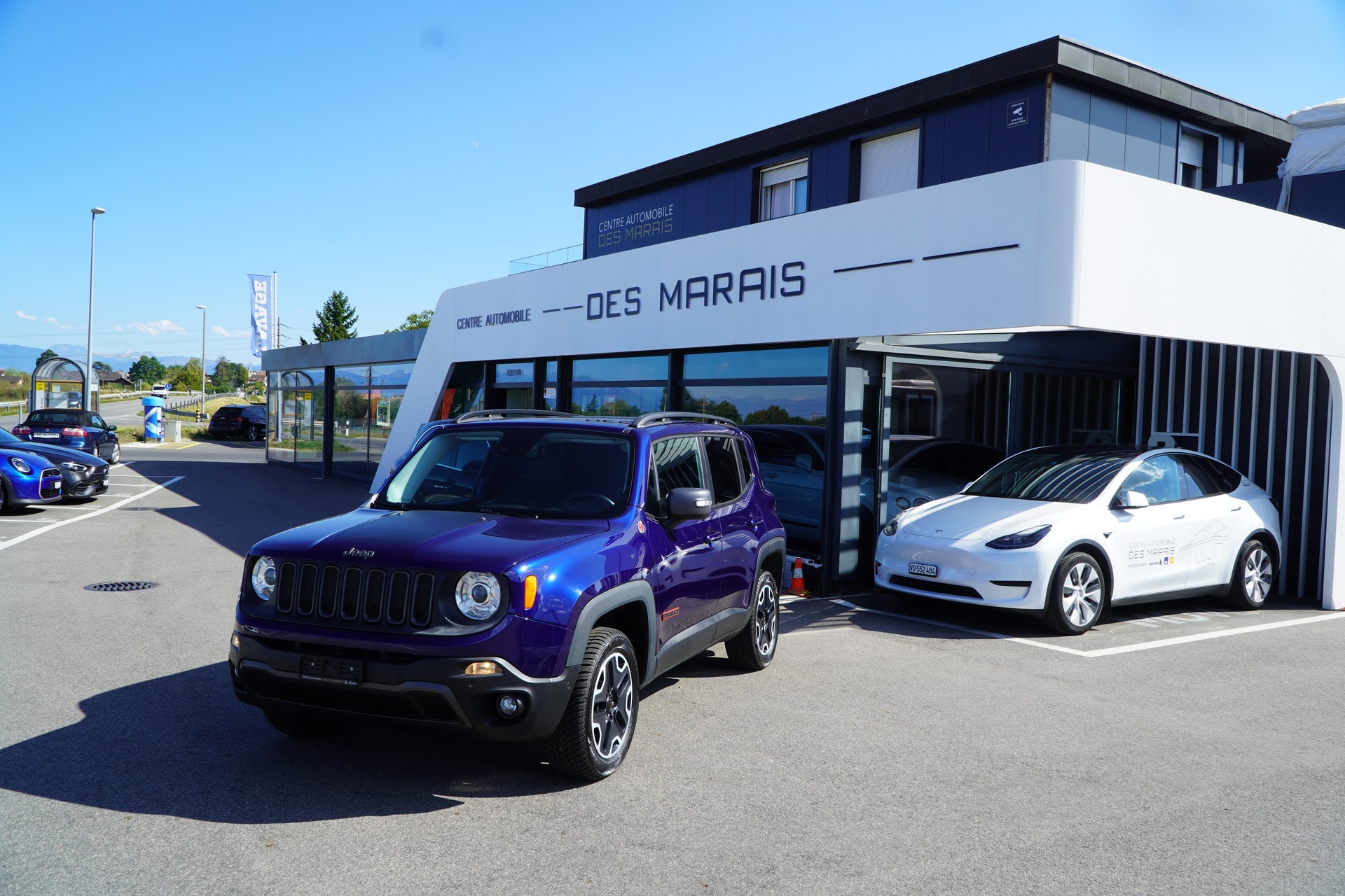JEEP Renegade 2.0 CRD Trailhawk AWD + Low Range 9ATX-showroom-element-3