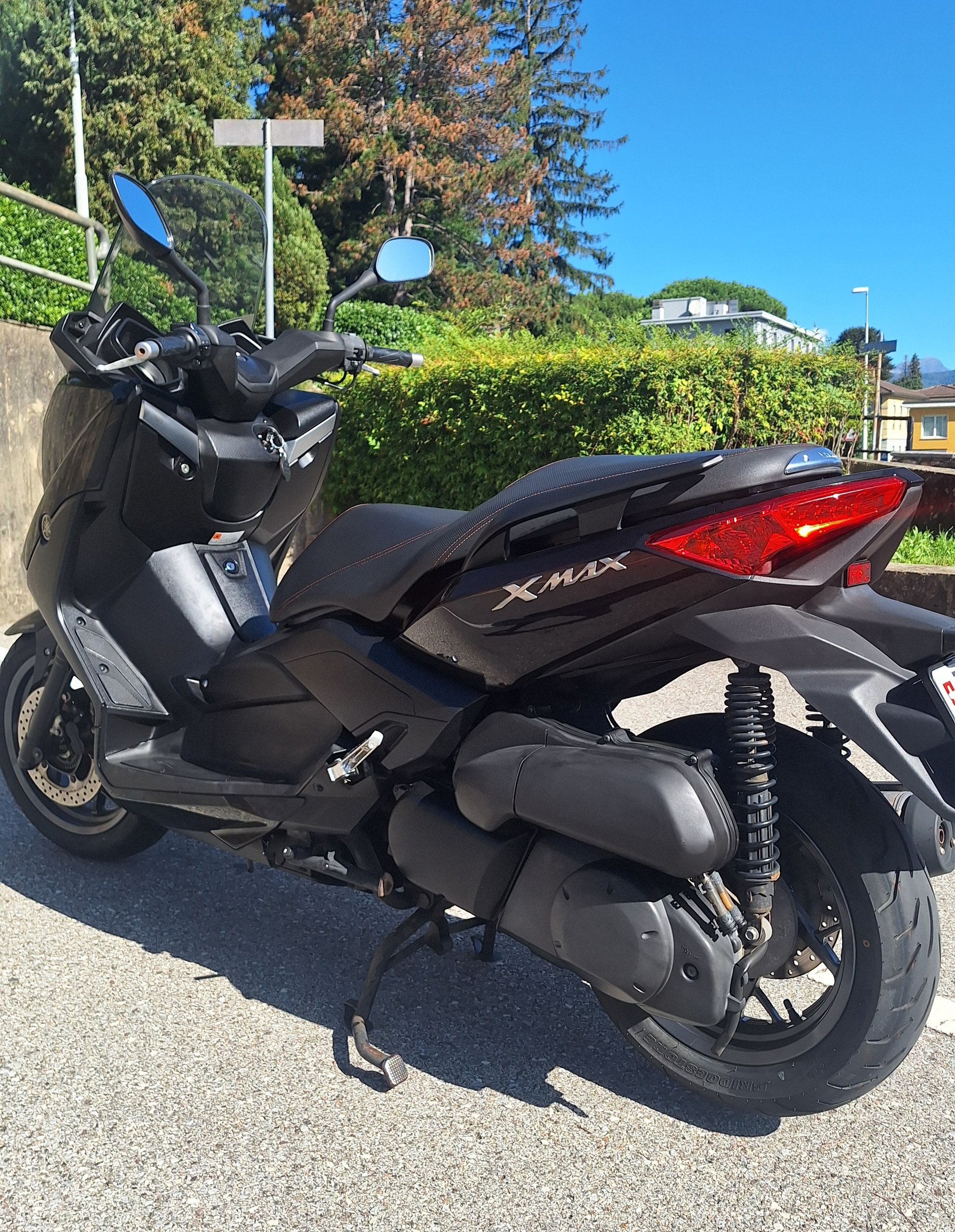 YAMAHA X-Max YP 250 R ABS-image-0