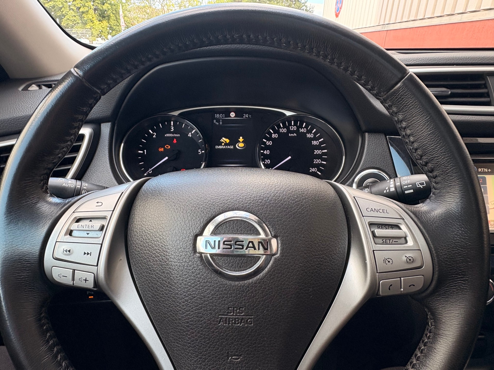NISSAN X-Trail 1.6 dCi tekna ALL-MODE 4x4-image-10