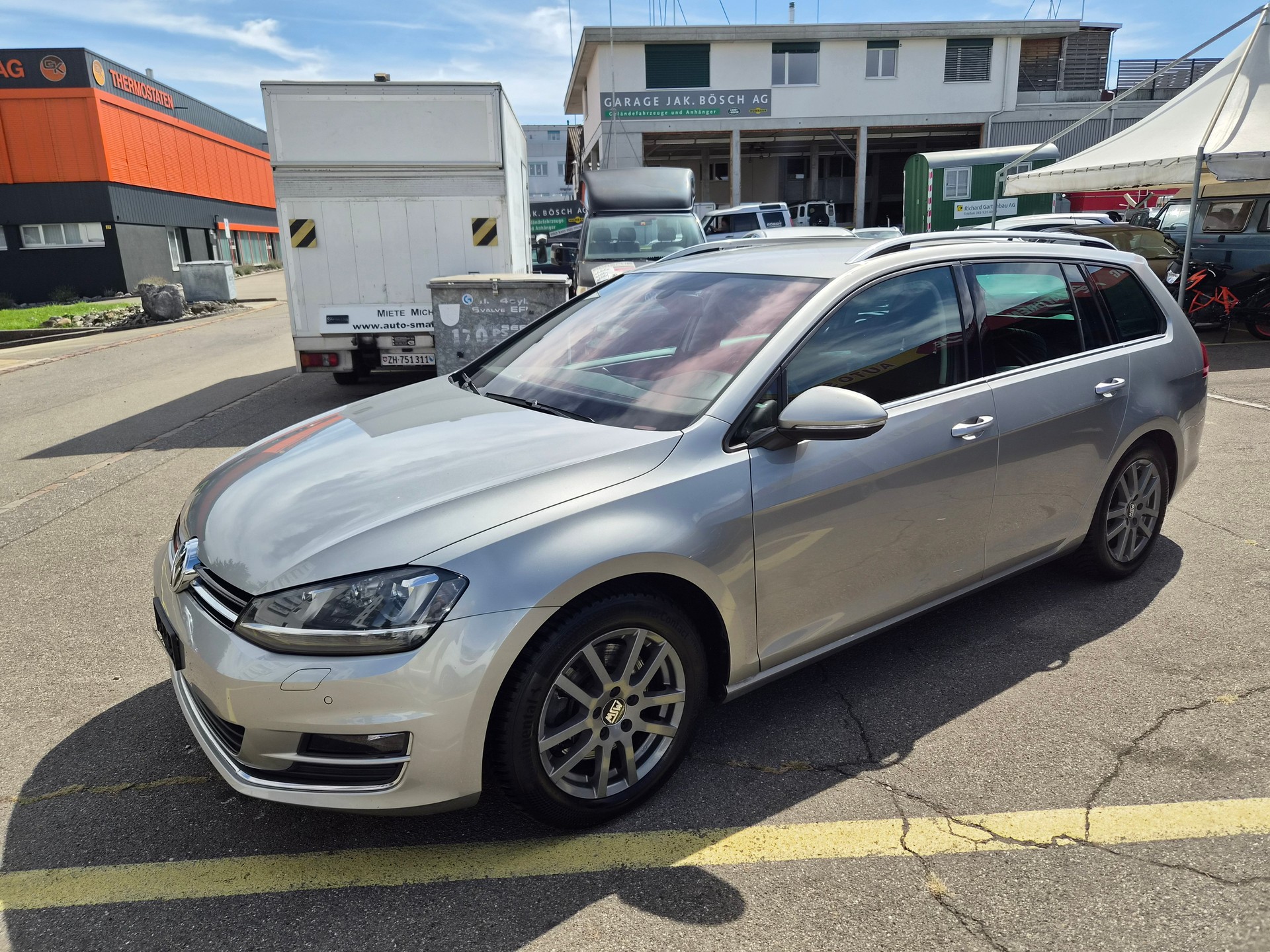 VW Golf Variant 2.0 TDI Highline DSG-image-6