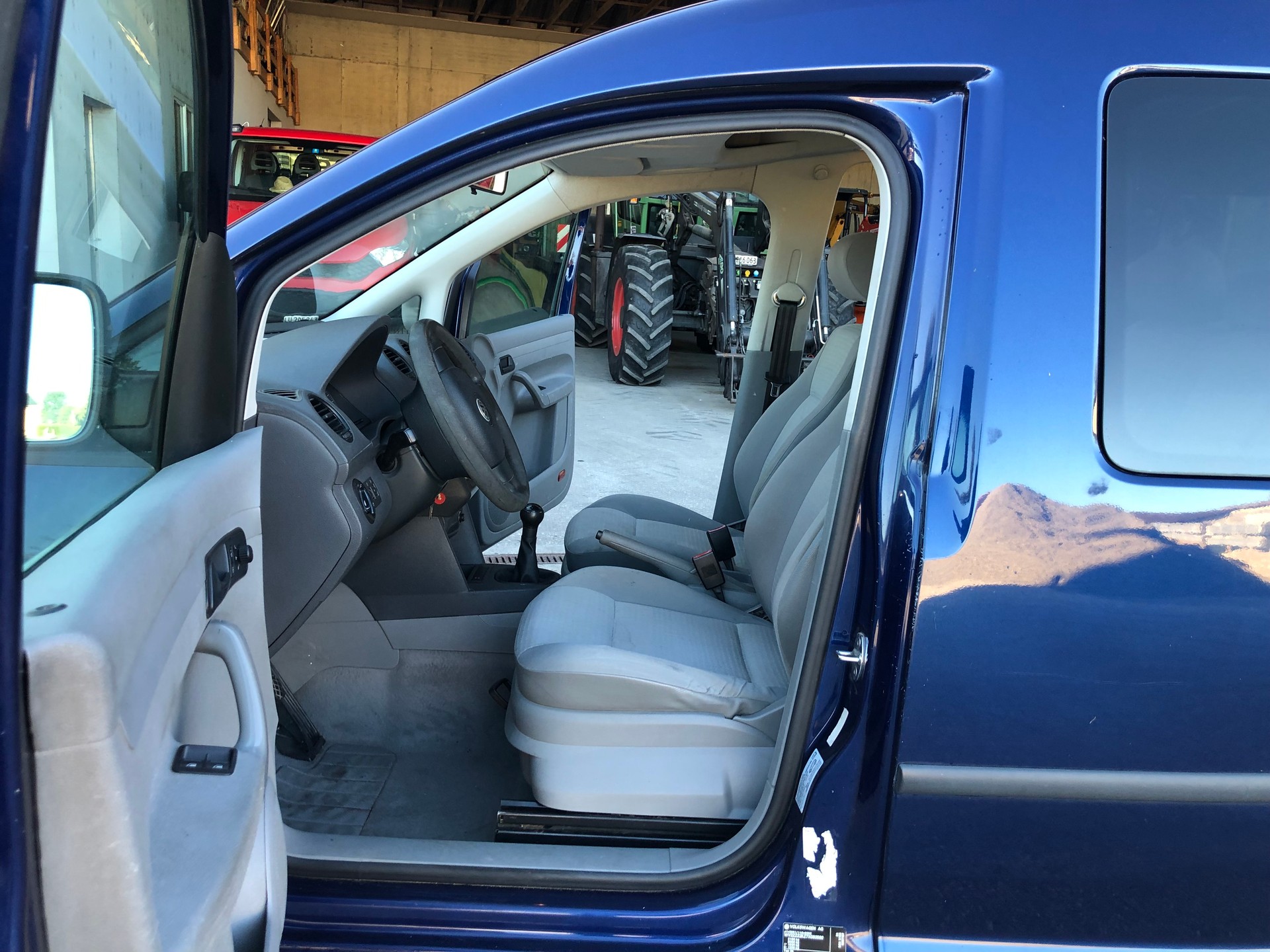 VW Caddy Life 2.0 EcoFuel-image-7