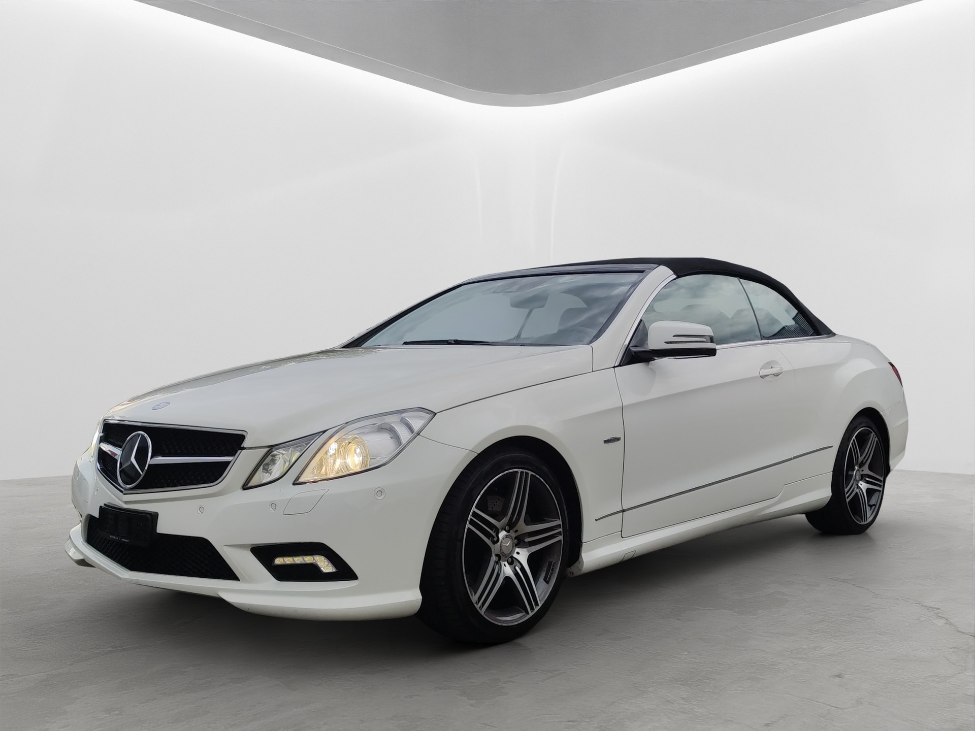 MERCEDES-BENZ E 350 CGI BlueEfficiency 7G-Tronic