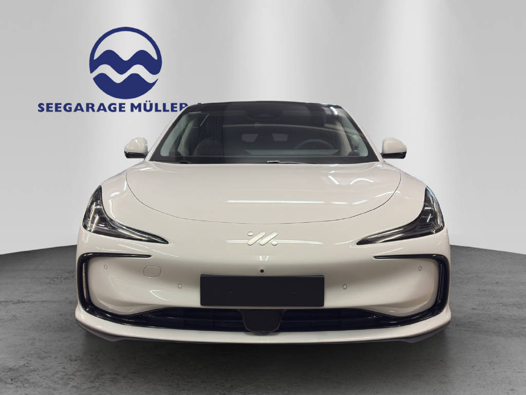 MG IM5 100 kWh Performance 20 4WD-showroom-element-1