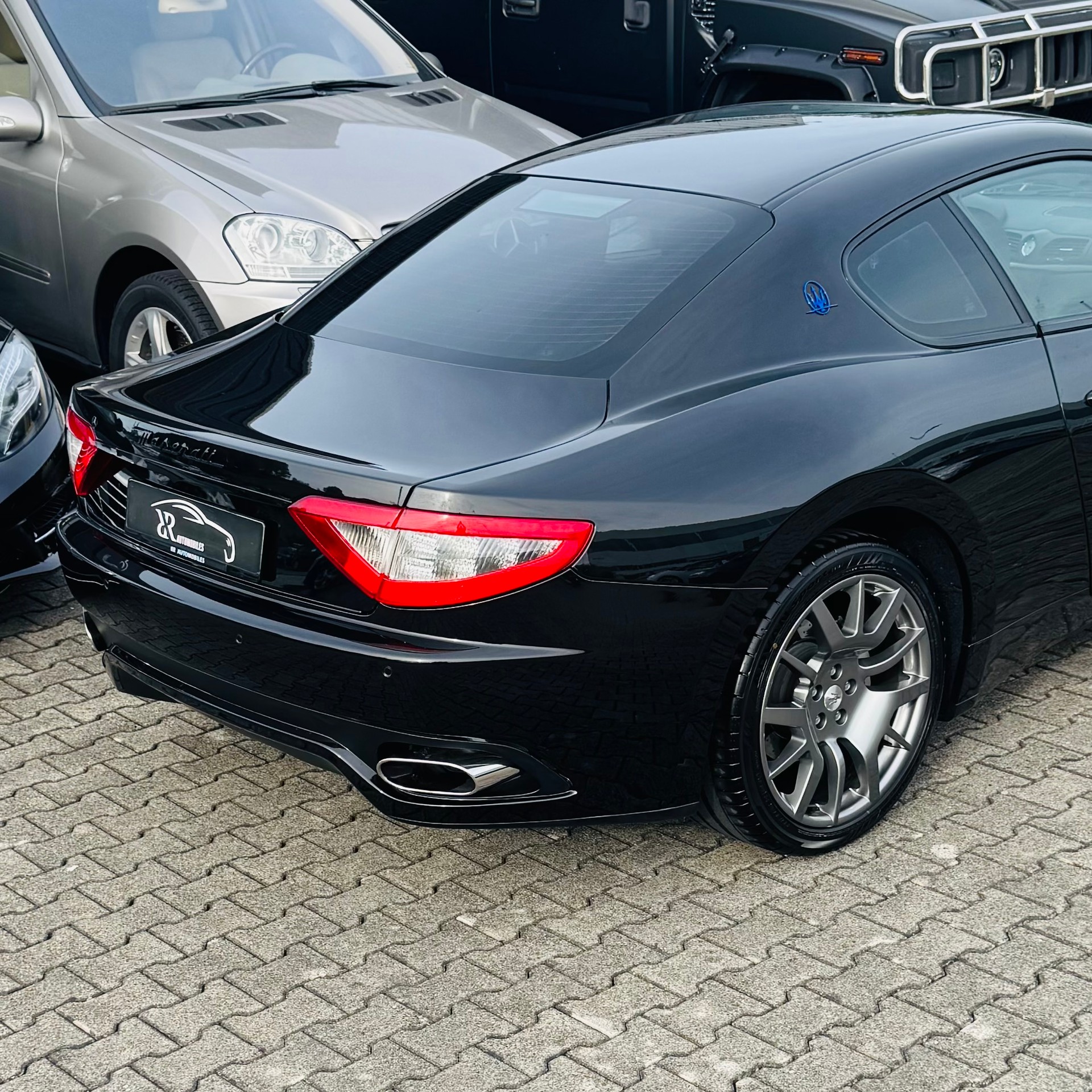 MASERATI GranTurismo Automatica-showroom-element-3