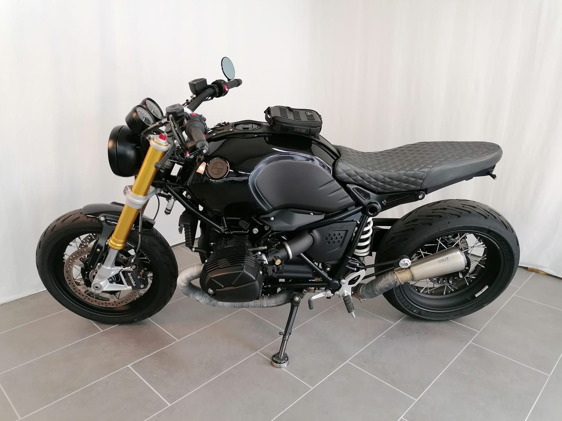 BMW R nineT-image-3