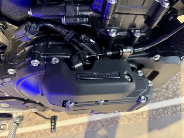 HONDA Hornet e-Clutch-image-4