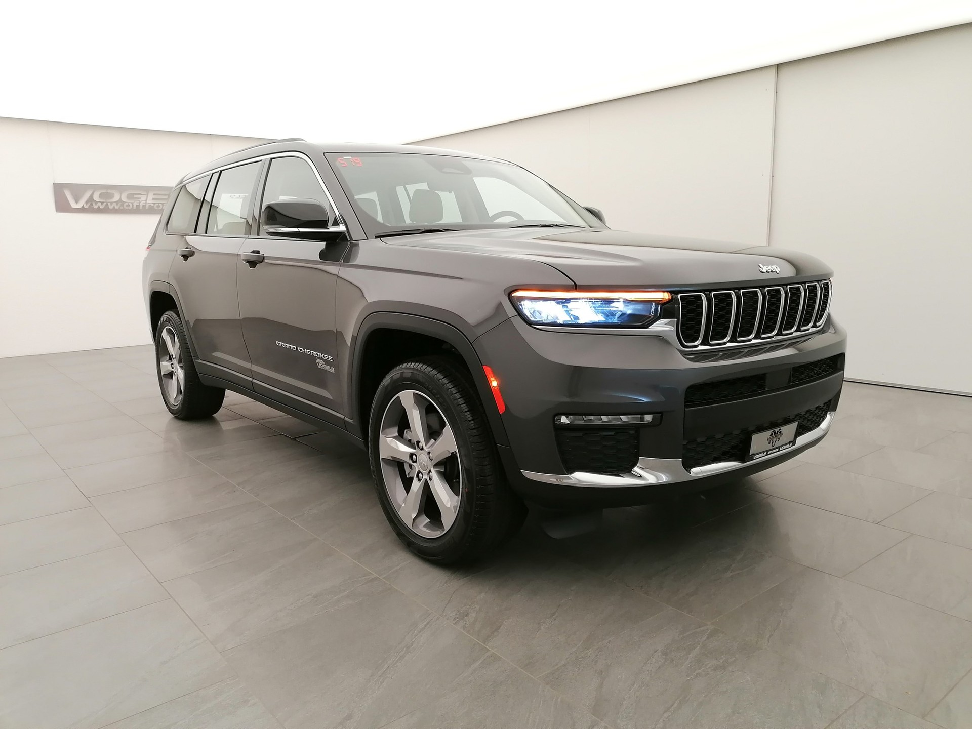 JEEP Grand Cherokee Limited L 3.6-image-2