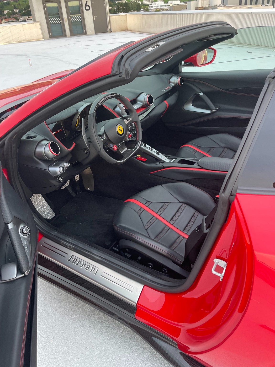 FERRARI 812 GTS-image-12
