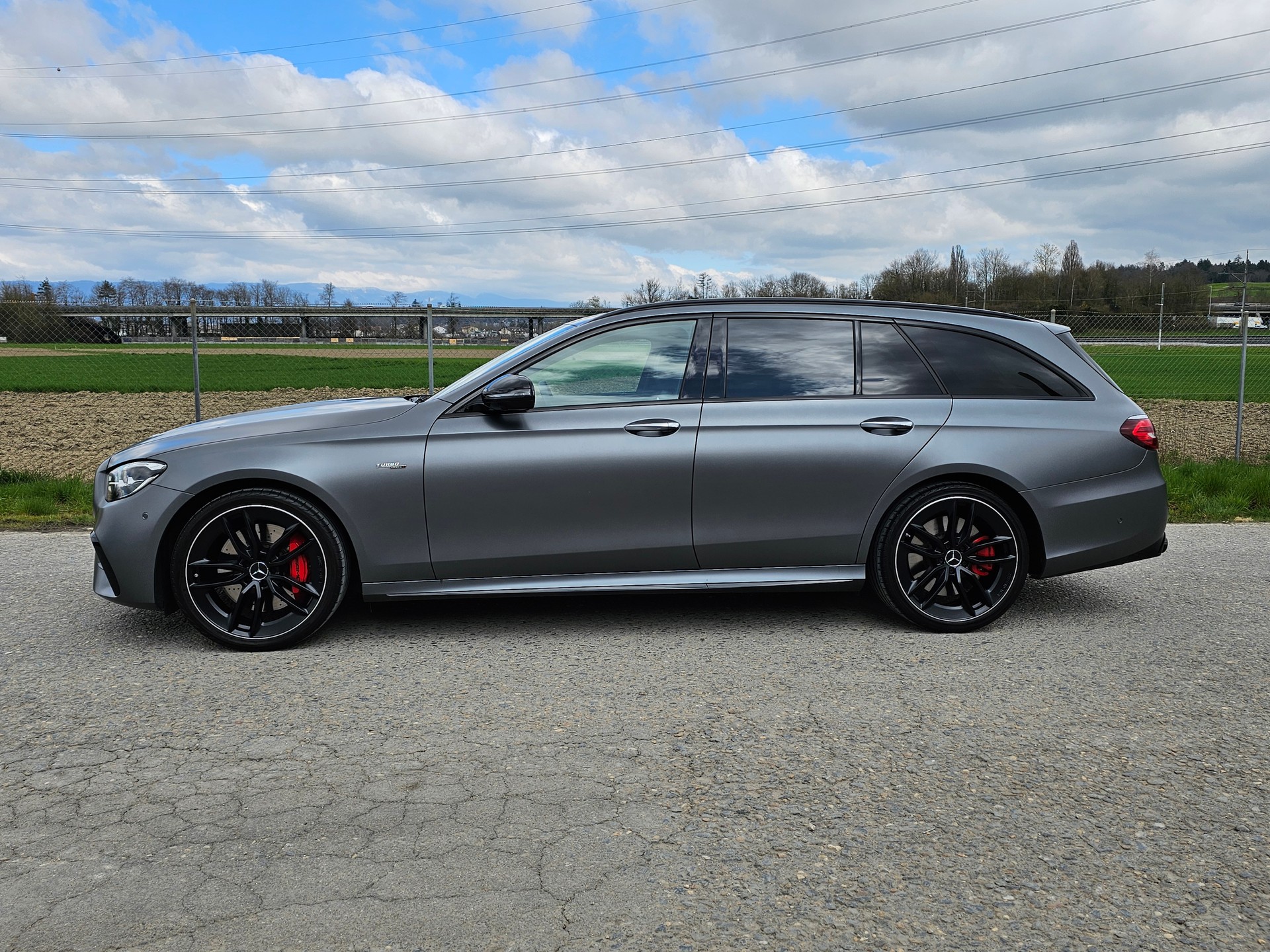 MERCEDES-BENZ AMG E 53 T 4Matic+ Speedshift 9G-TCT-image-3
