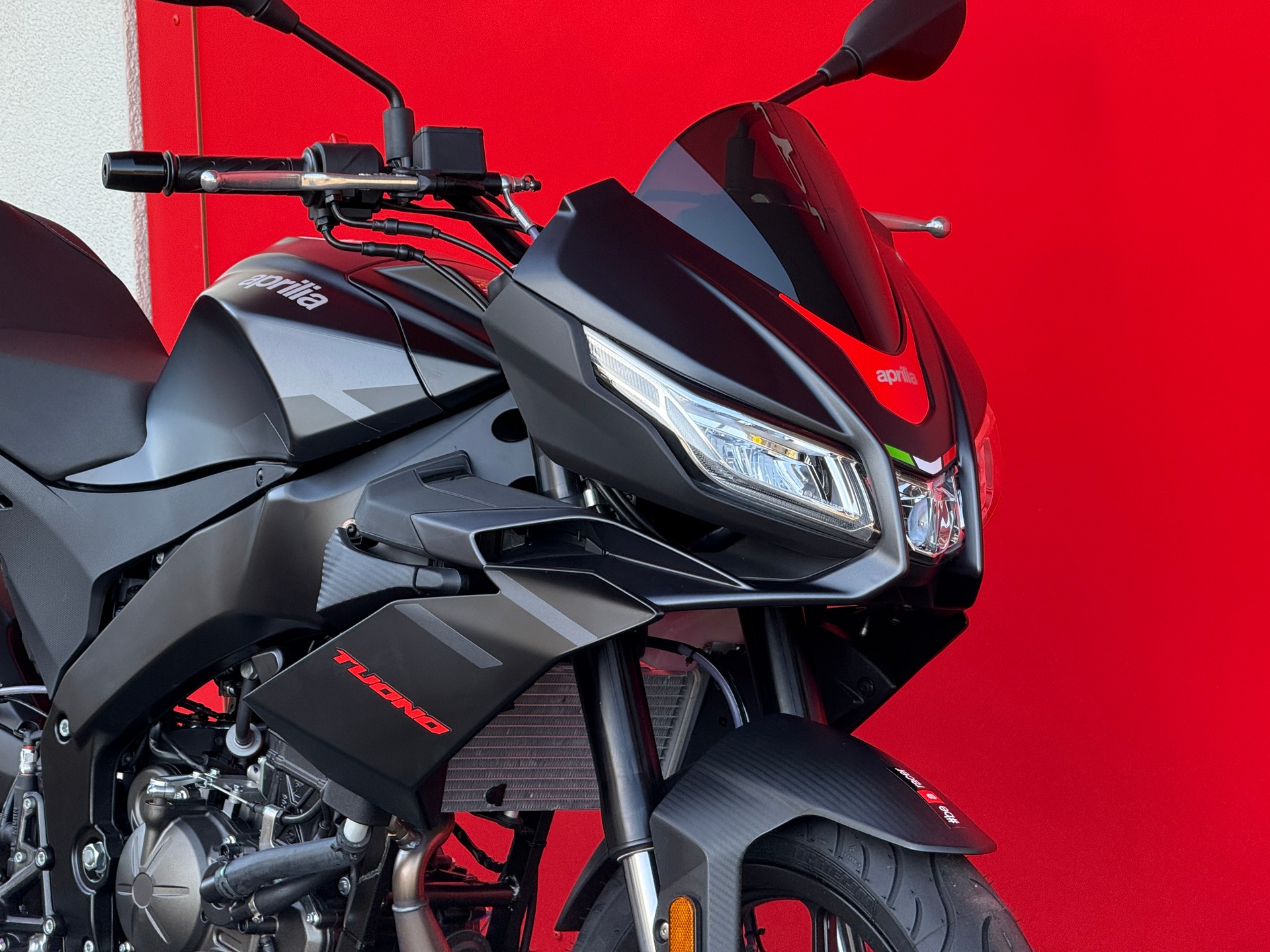APRILIA Tuono 125-image-3