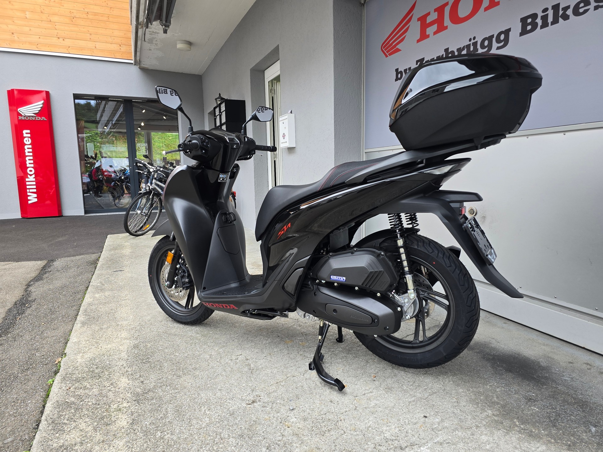 HONDA SH 125 Sporty-image-5