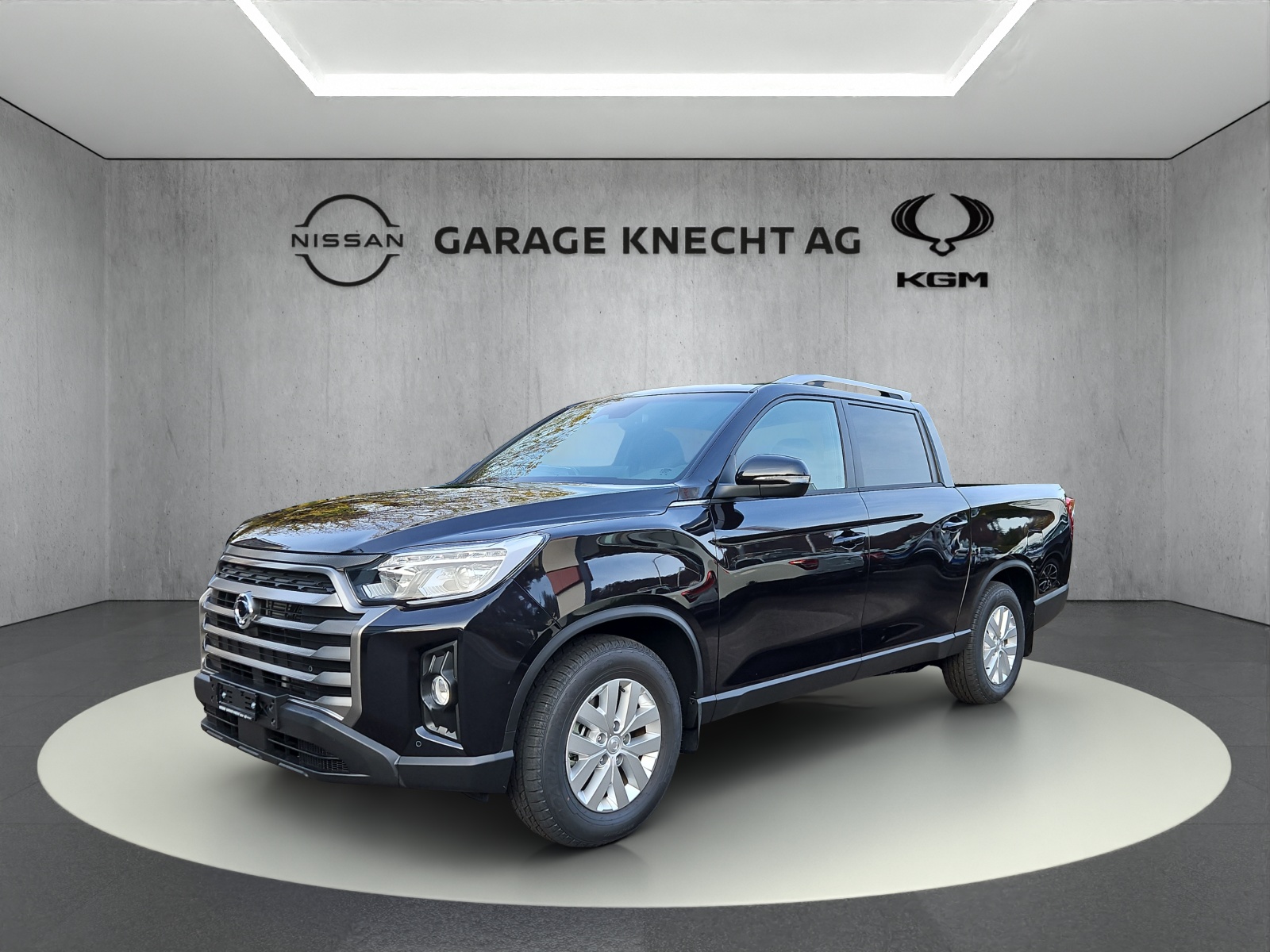 KGM-SsangYong Grand Musso 2.2 e-XDI Platinum-showroom-element-3