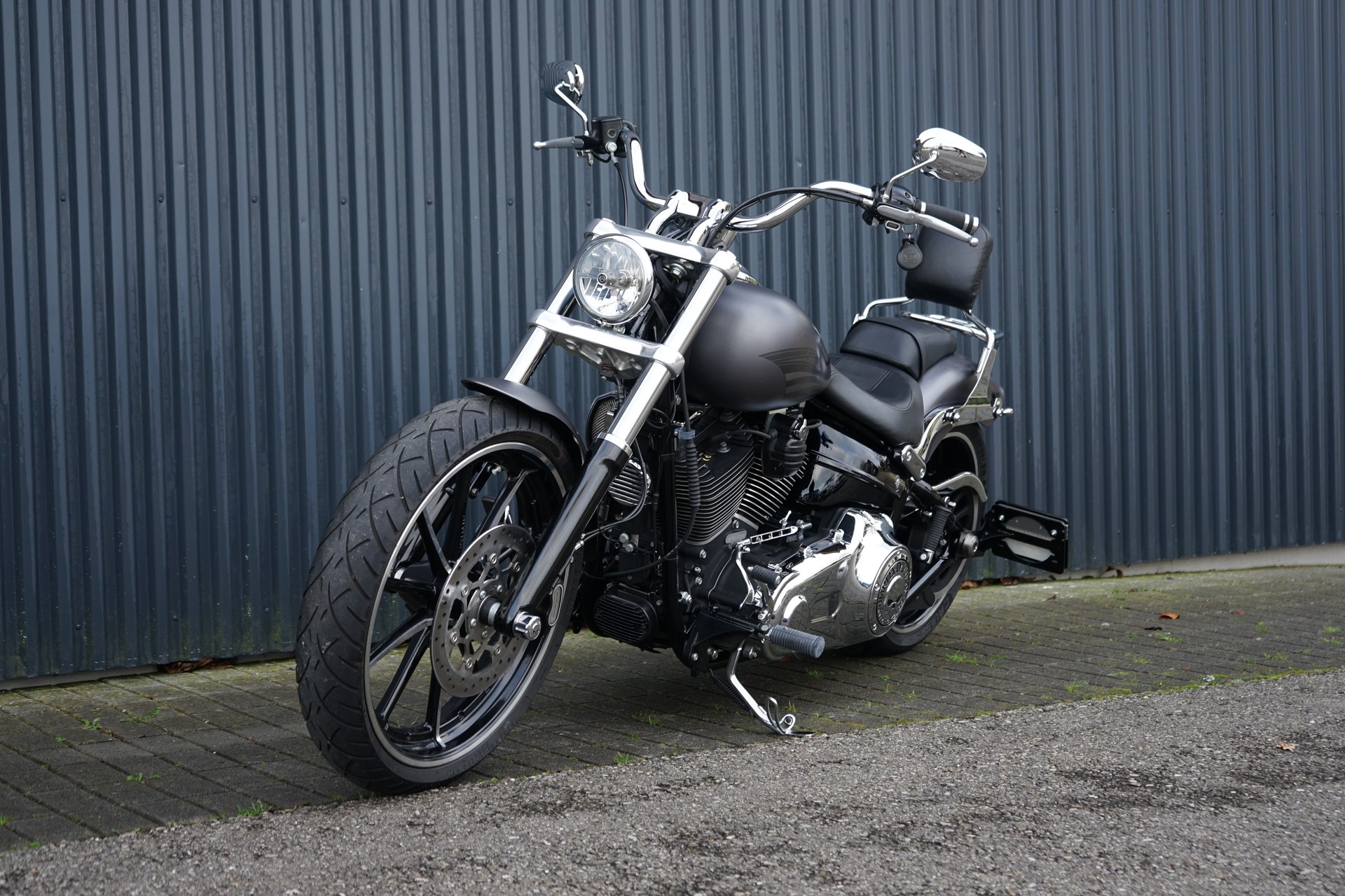 HARLEY-DAVIDSON FXSB Breakout 103 ABS-image-2