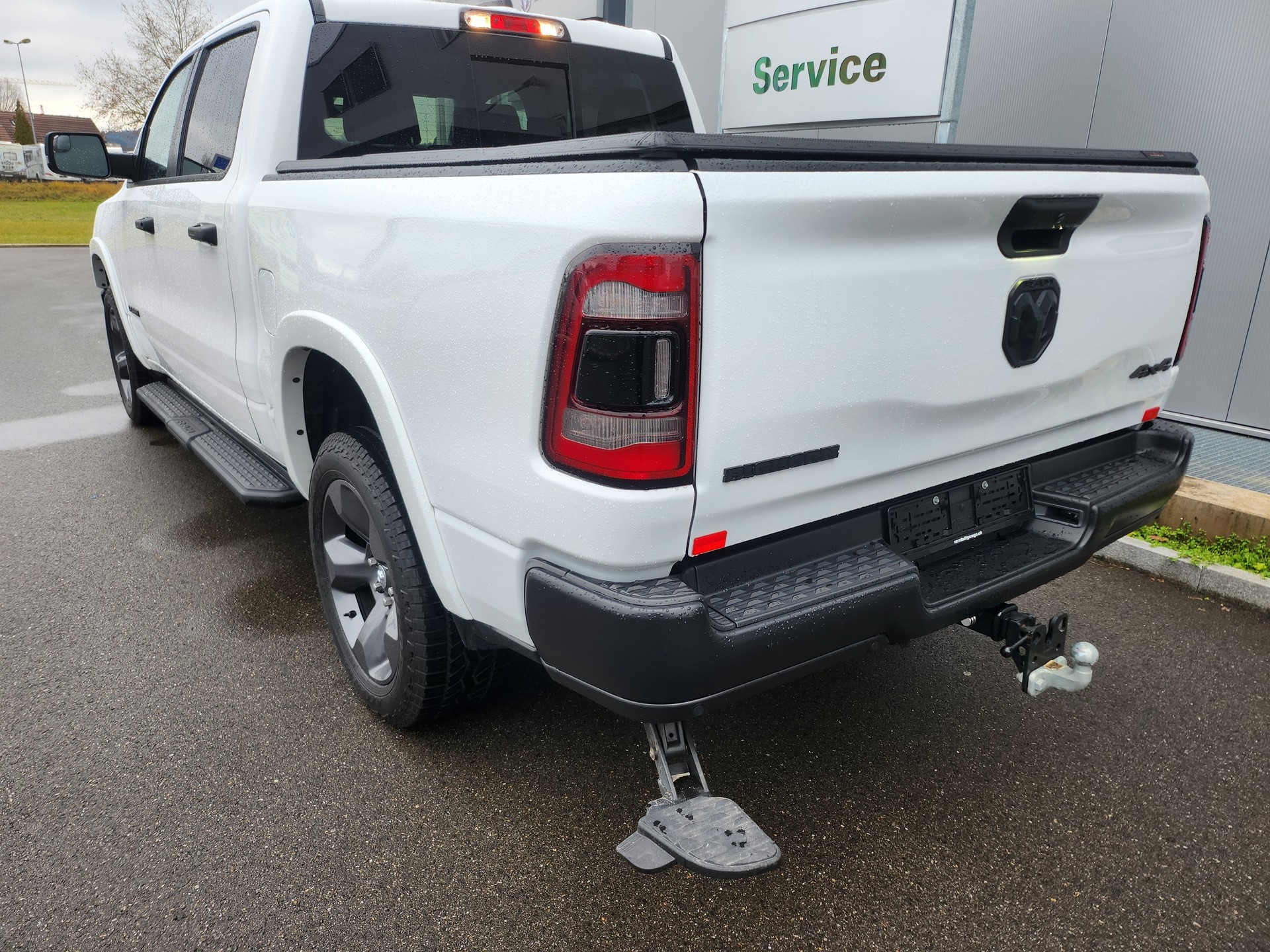 DODGE Ram 1500 3.6 V6 4x4 Bighorn 305PS / 3.4T AHK-showroom-element-3