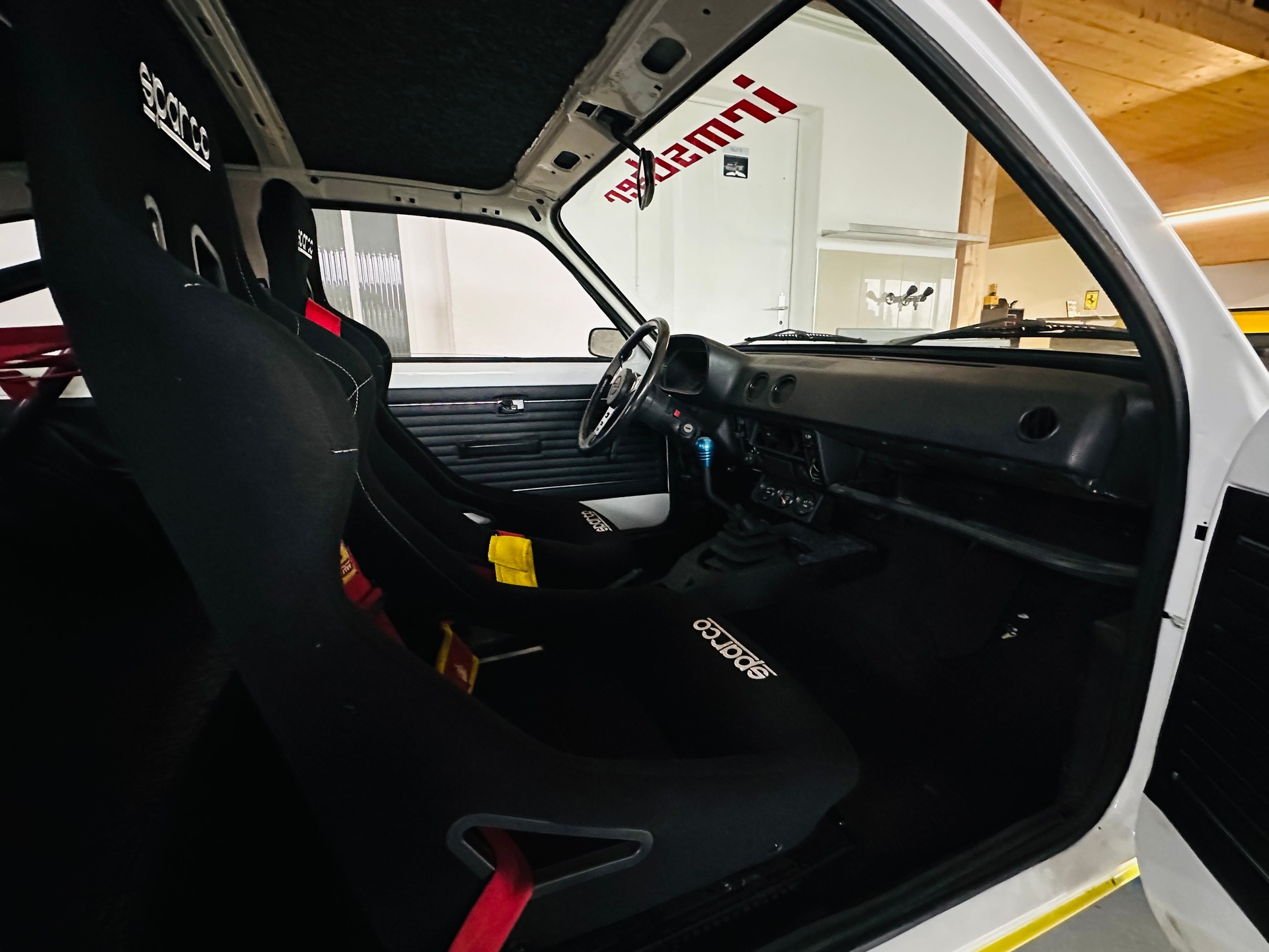 OPEL KADETT 2000 GT/E-image-11