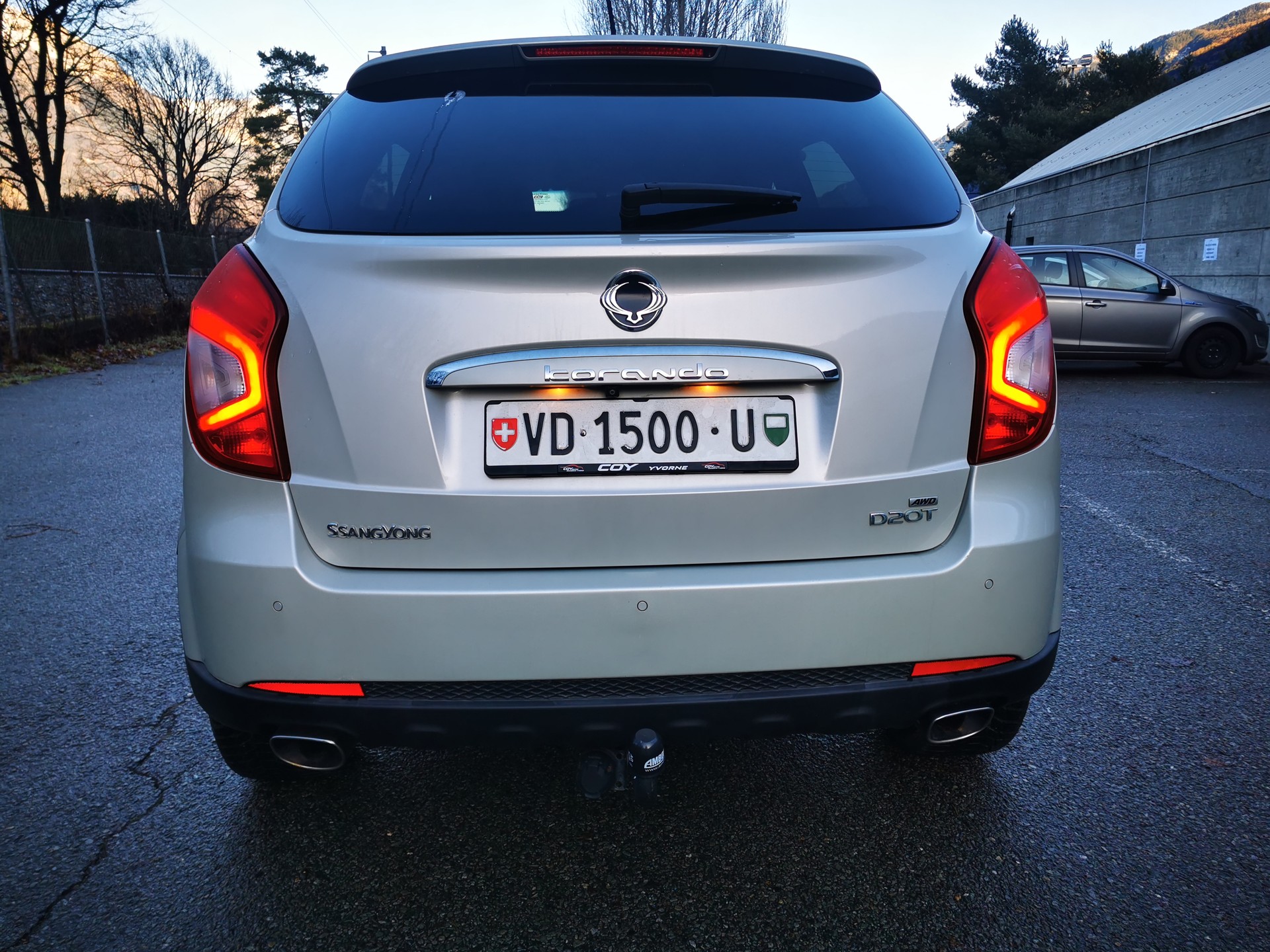 KGM-SsangYong Korando 2.0 e-XDI Sapphire 4WD-image-9