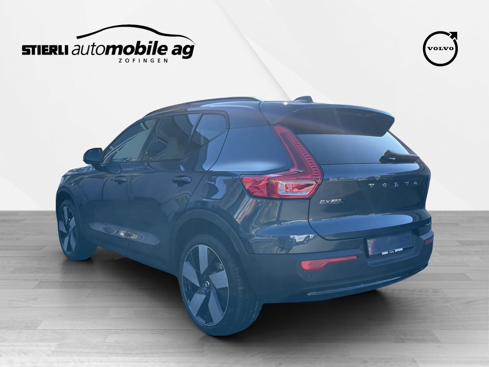 VOLVO EX40 Twin XCENTRIC Edition AWD-image-6